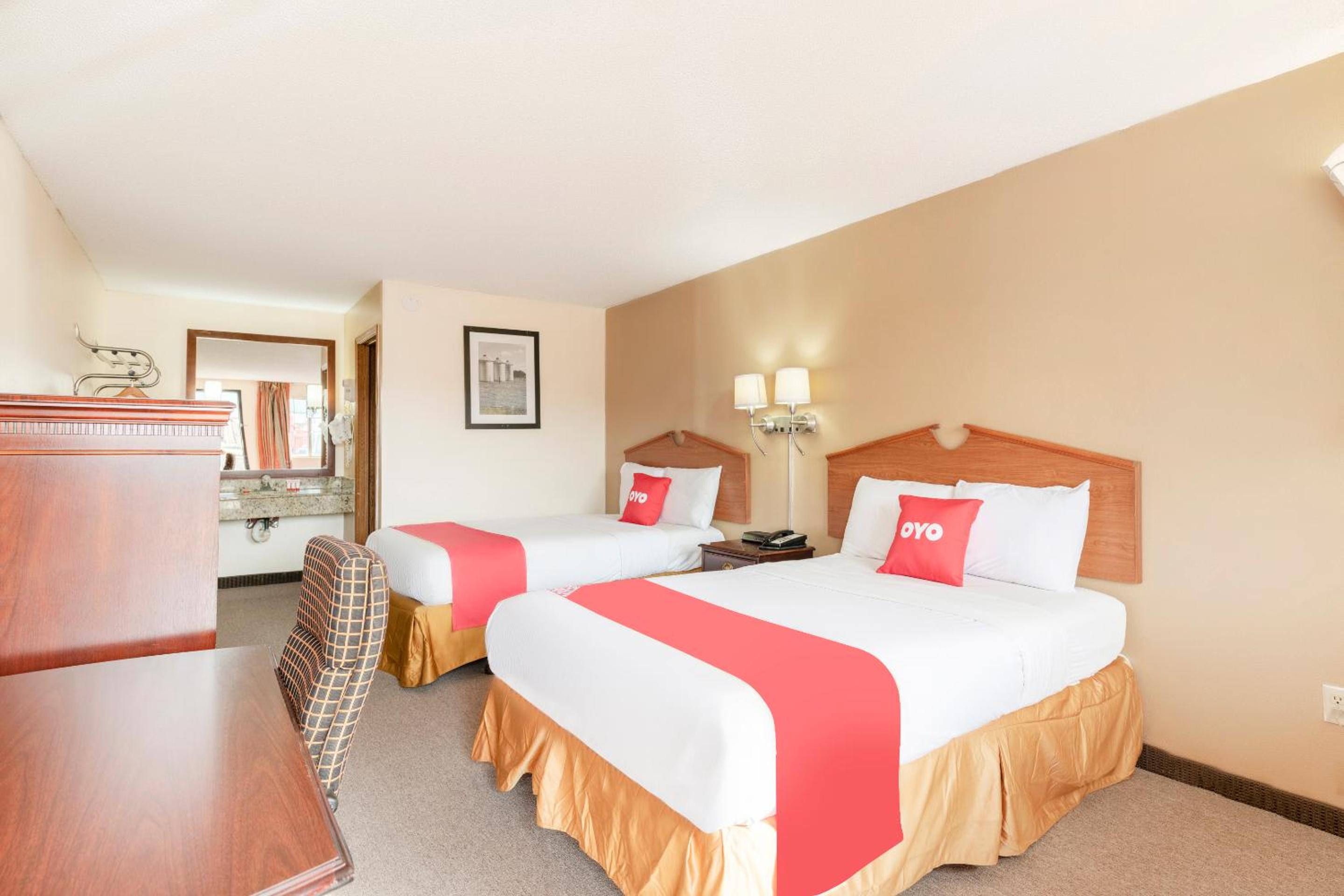 2 Full Bed - Photo 1