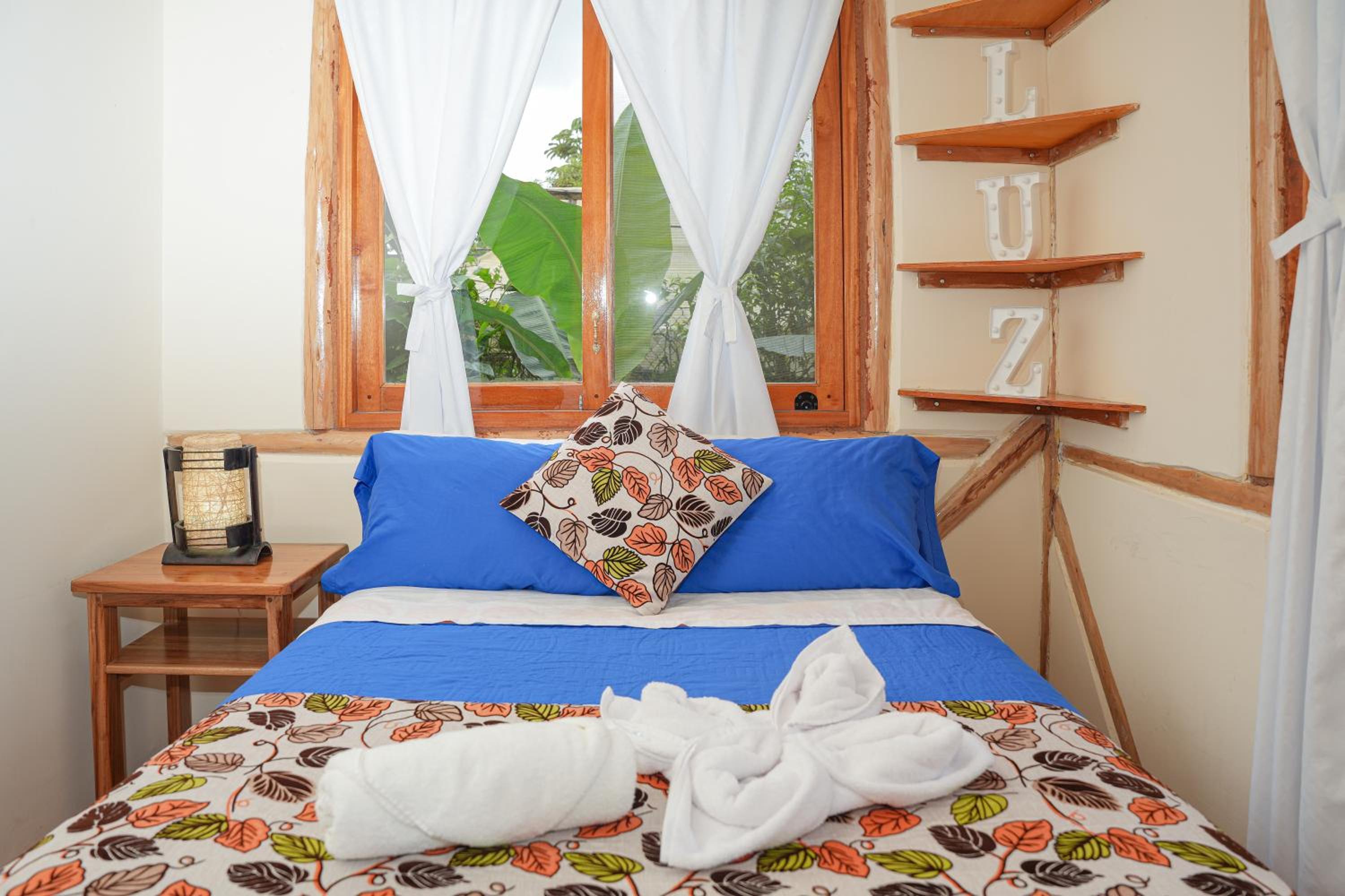 Four-Bedroom House photo 1