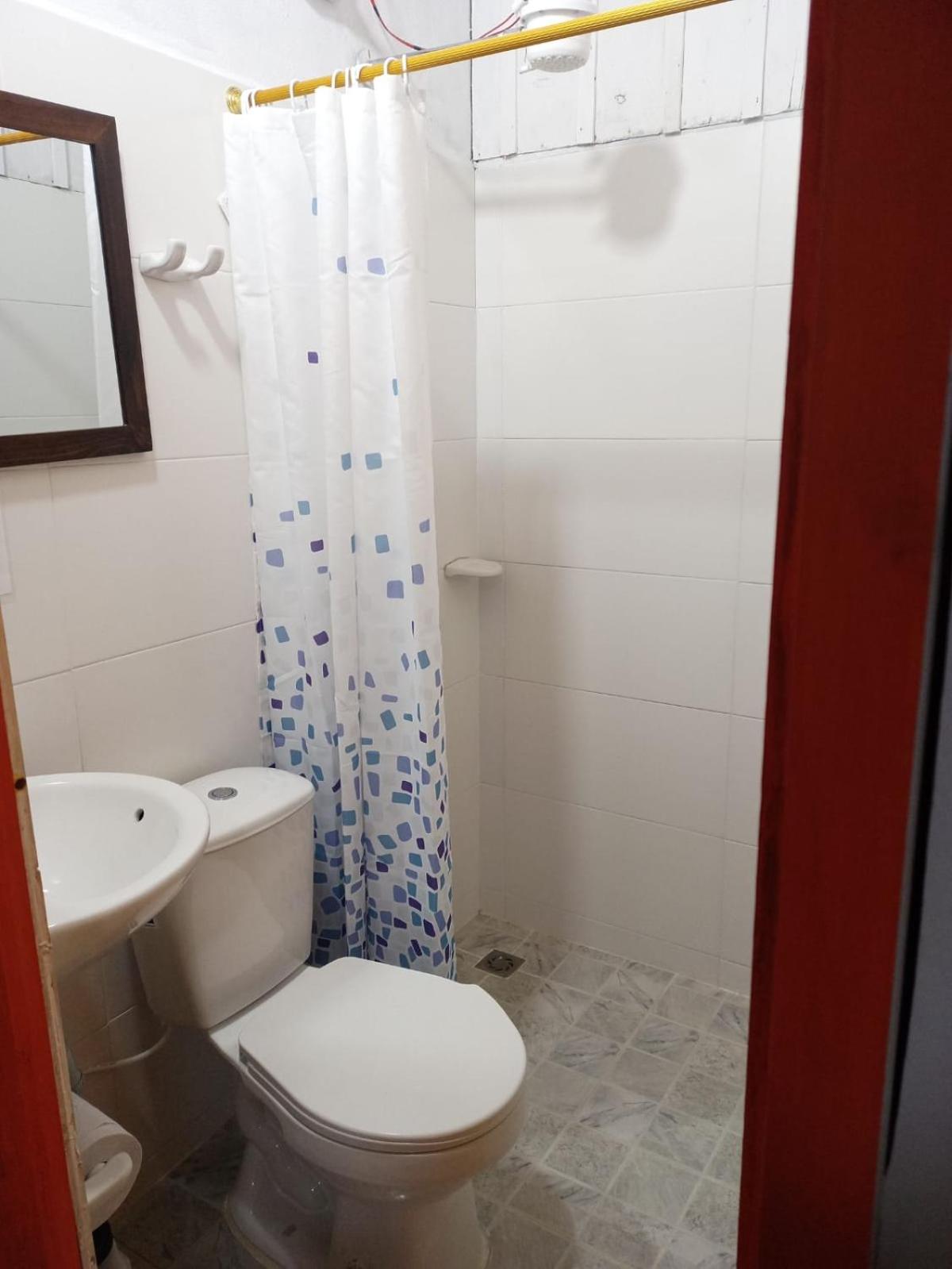 Quadruple Room with Private Bathroom photo 3