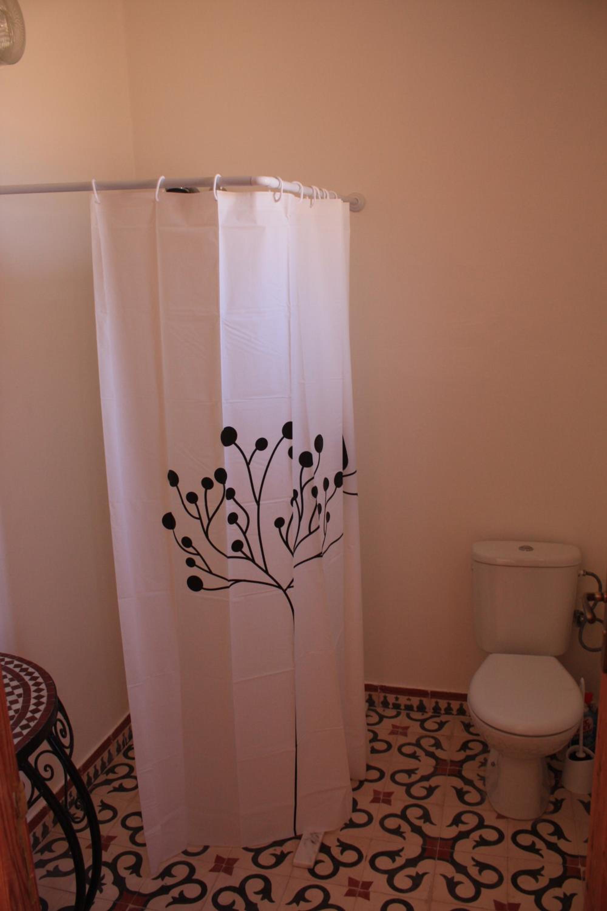 Double Room - Photo 5