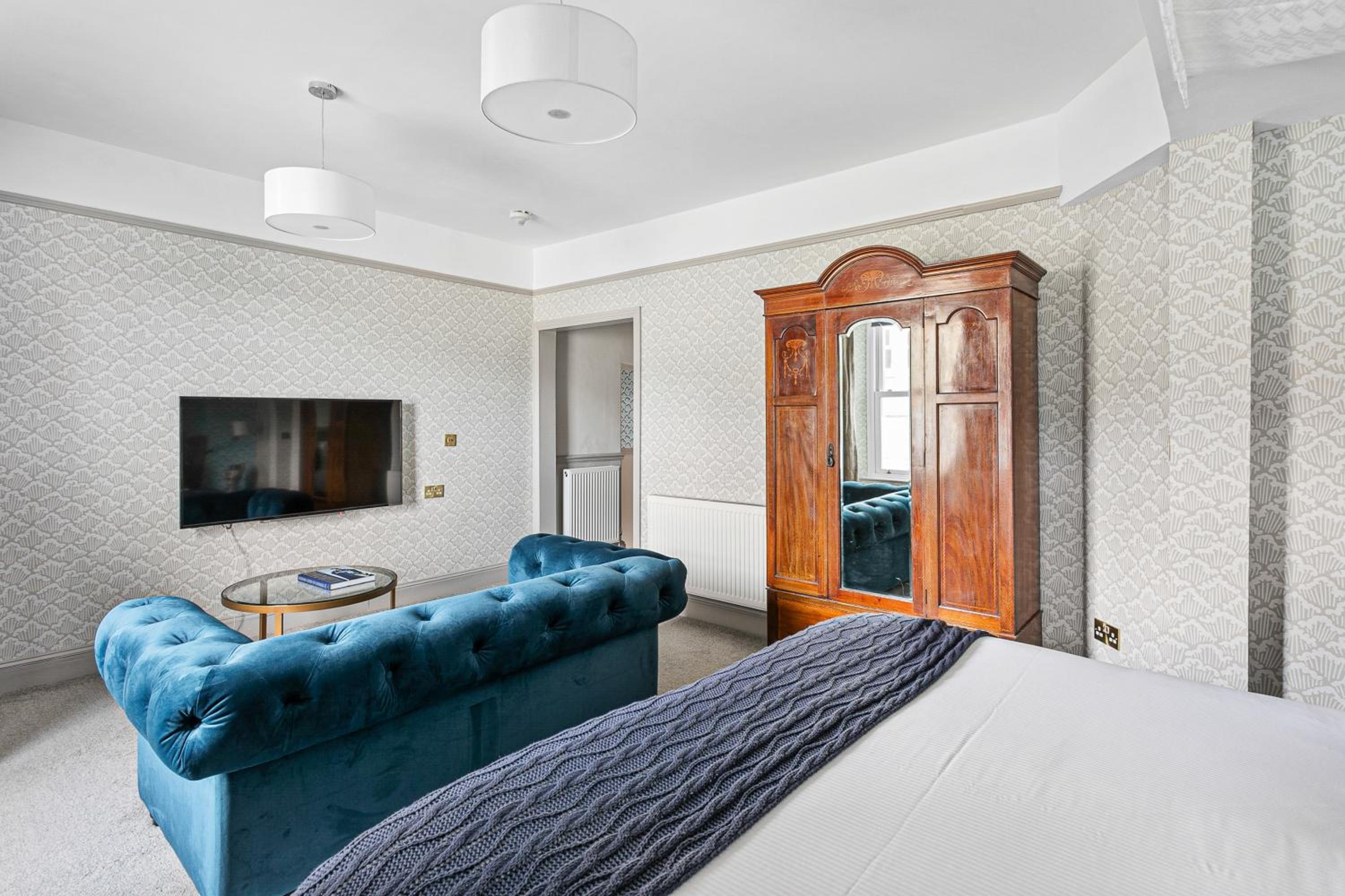 Luxury Double or Twin Room - Photo 6