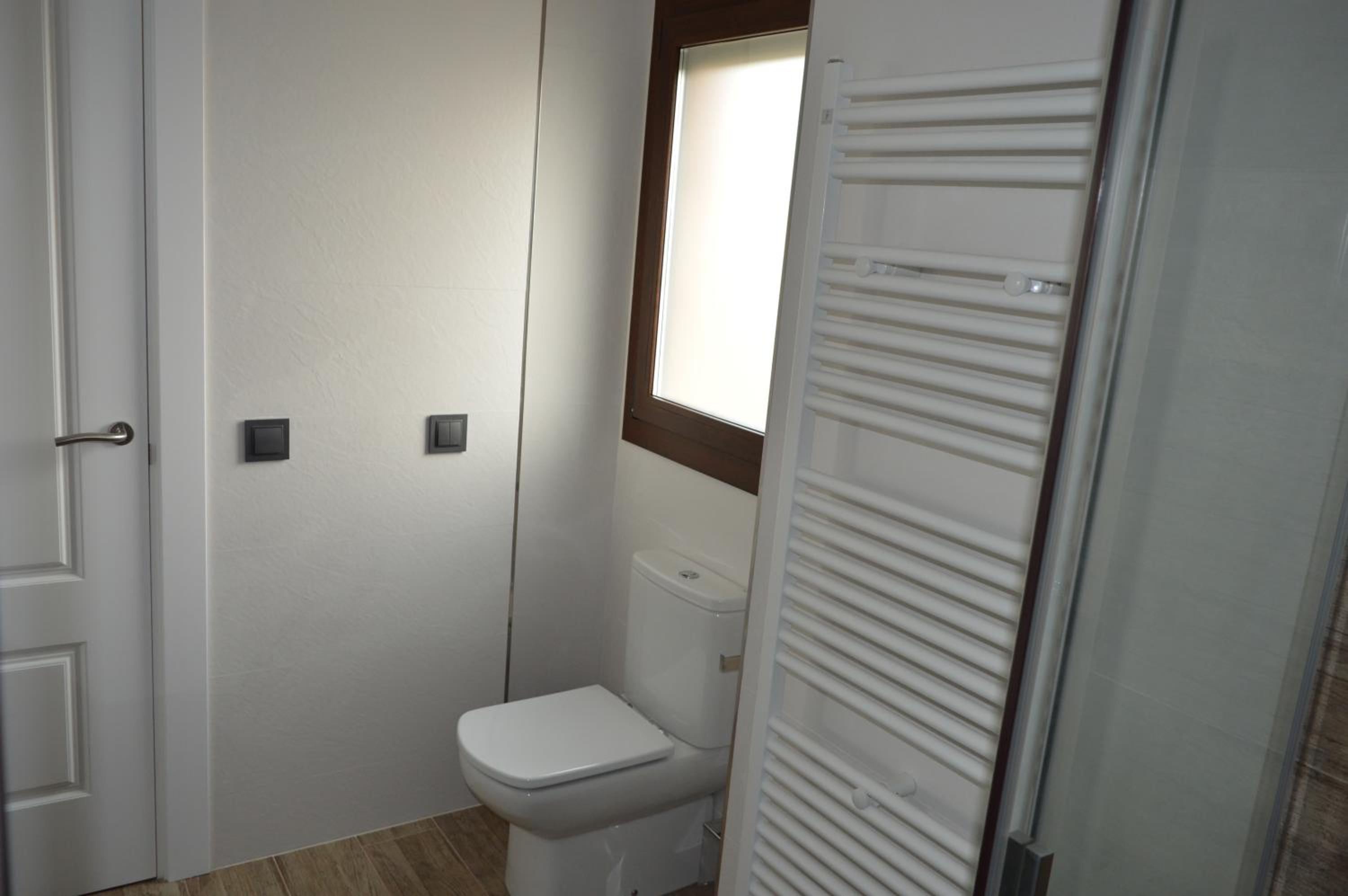 Three-Bedroom House photo 3