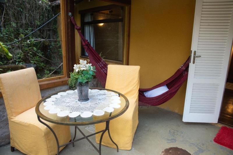 Bungalow with Garden View photo 2
