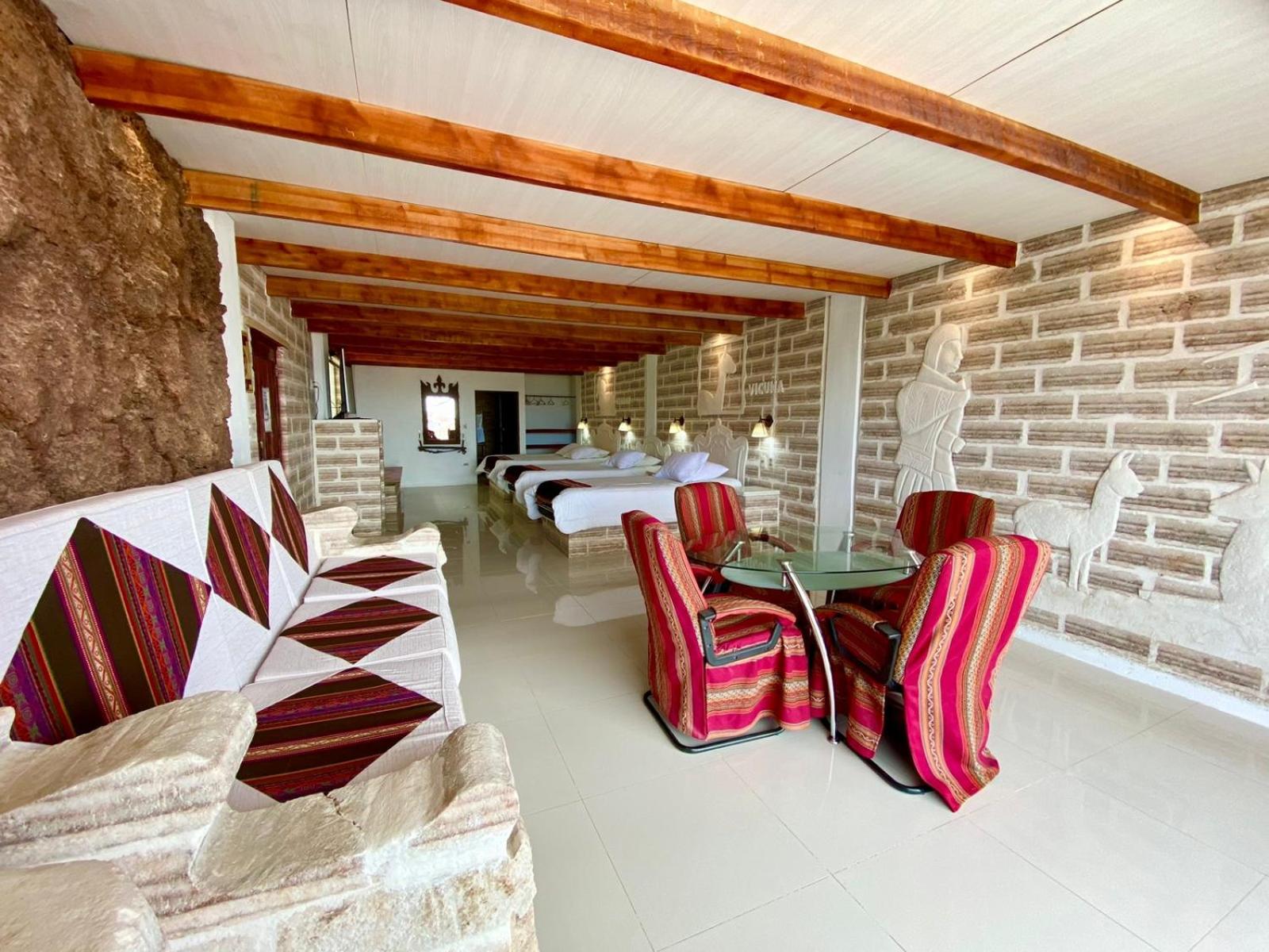 Quadruple Room with Private Bathroom photo 3