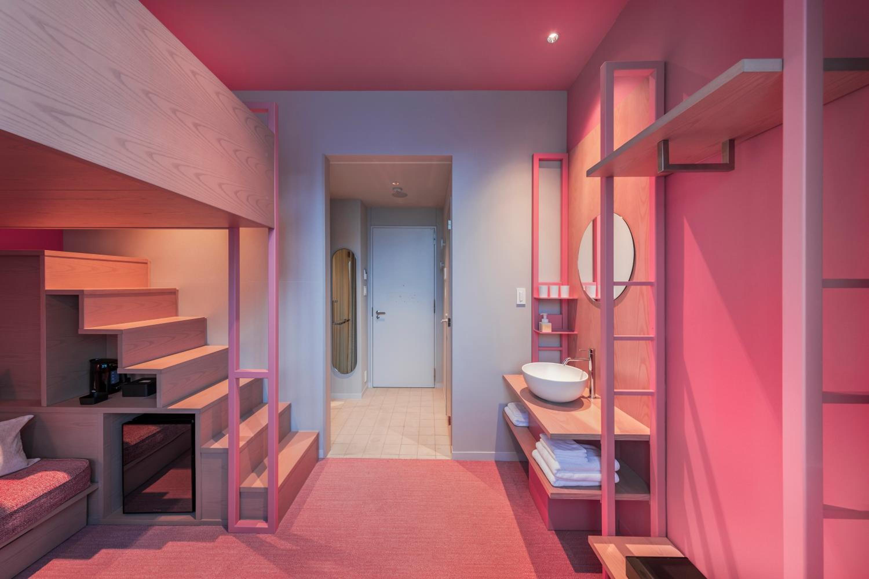 【pink】Loft Room B