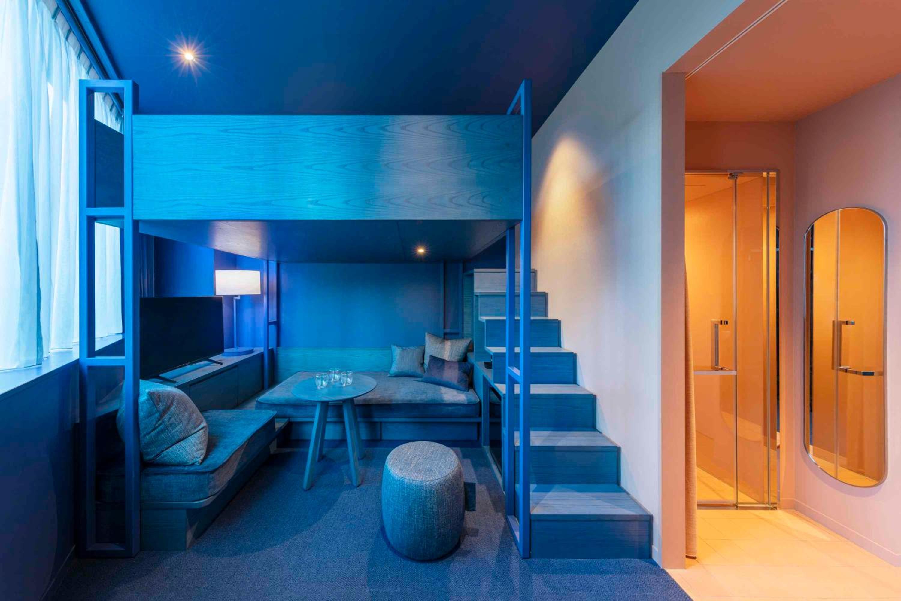 【dark blue】Loft Room B