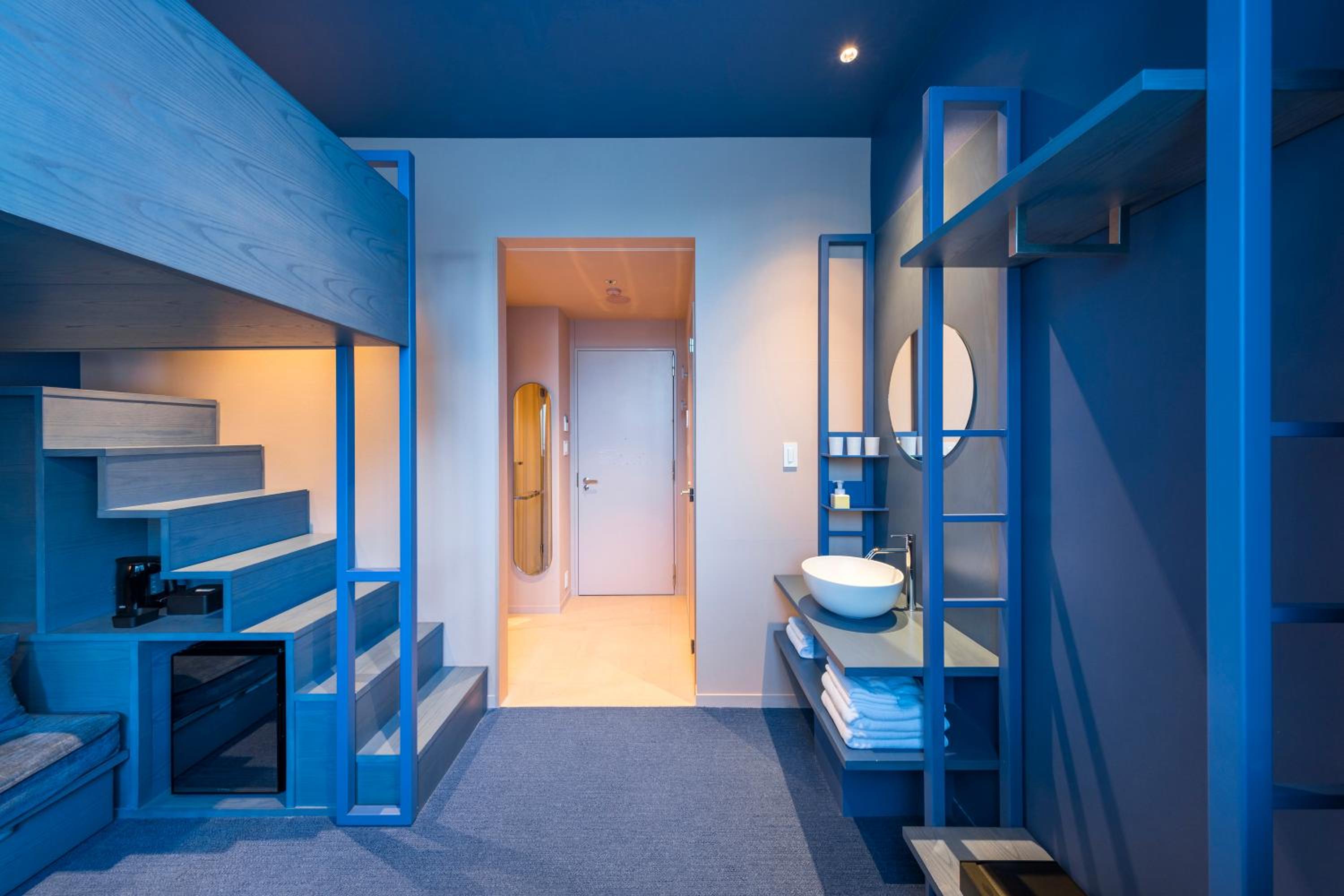 【dark blue】Loft Room B