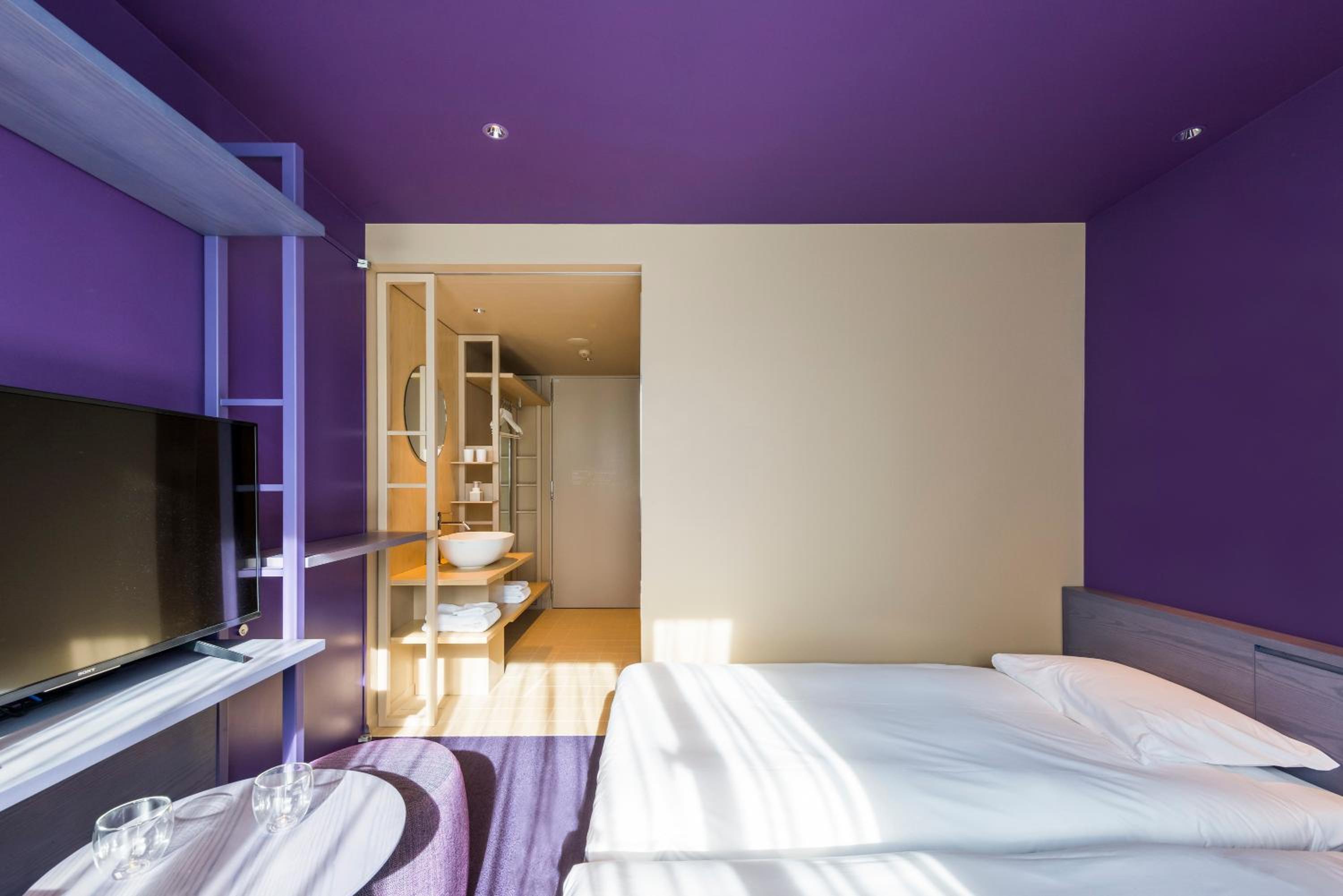 【purple】Connecting Room B