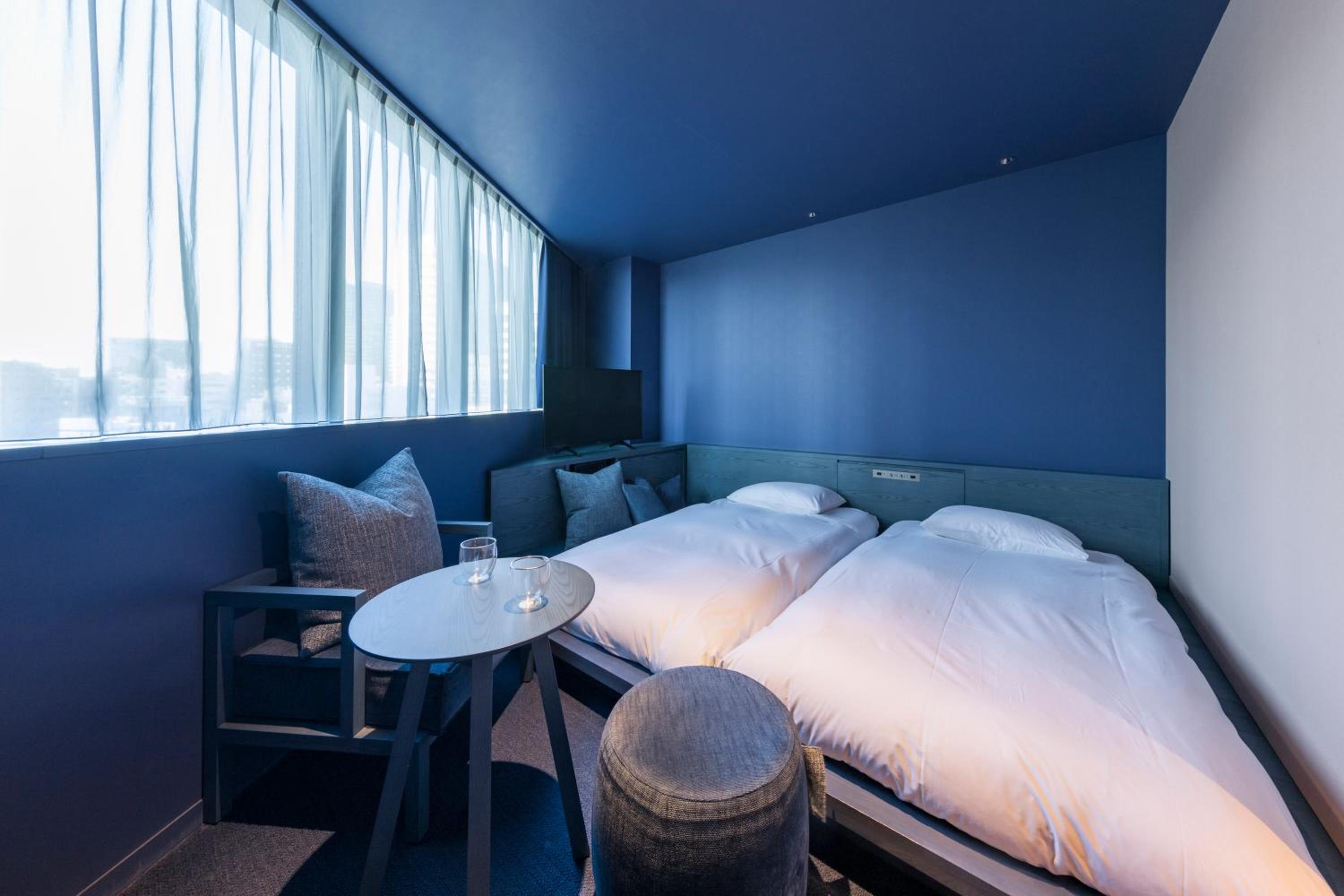 【dark blue】Standard Room B thumbnail 5
