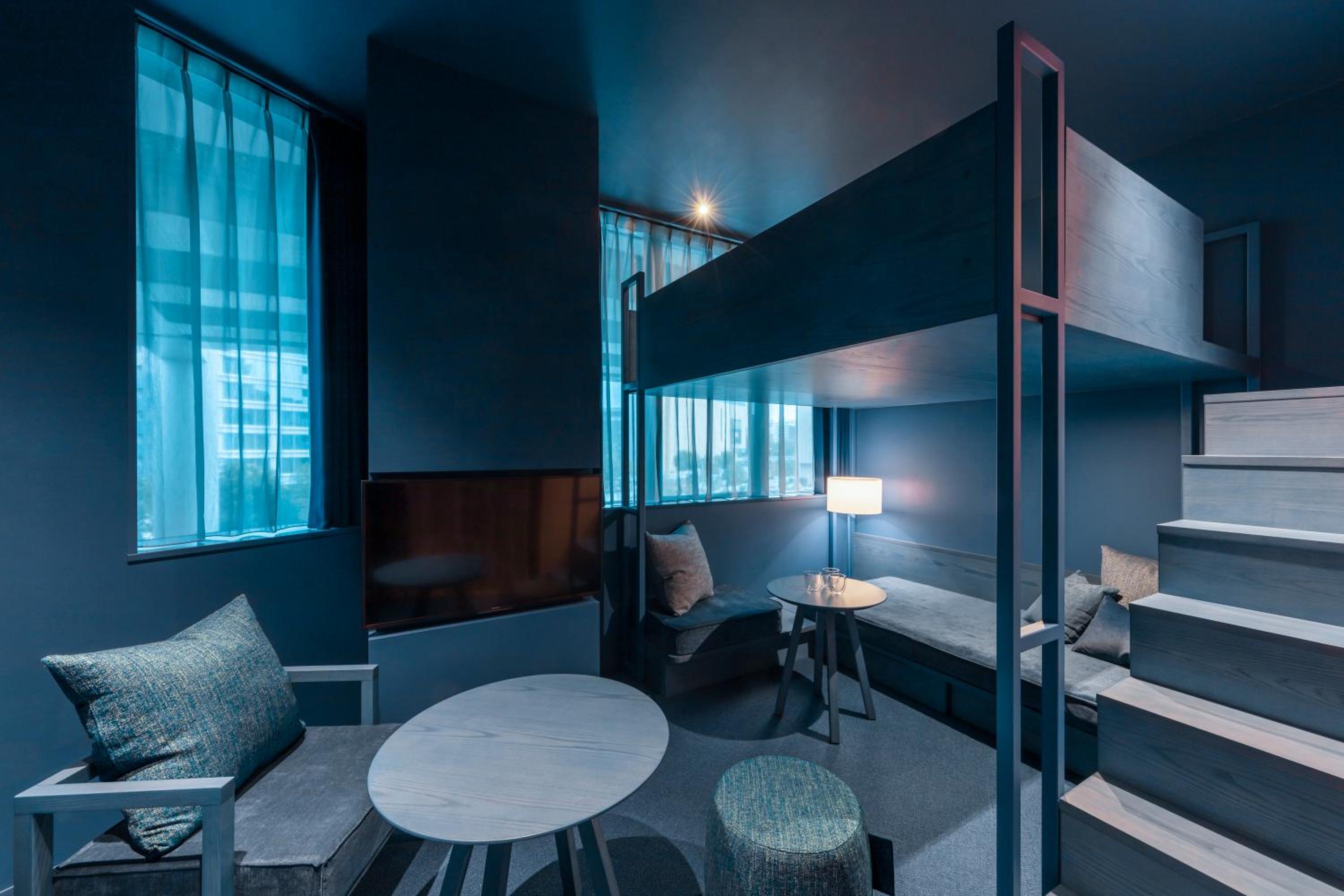 【dark blue】Premier Loft Room