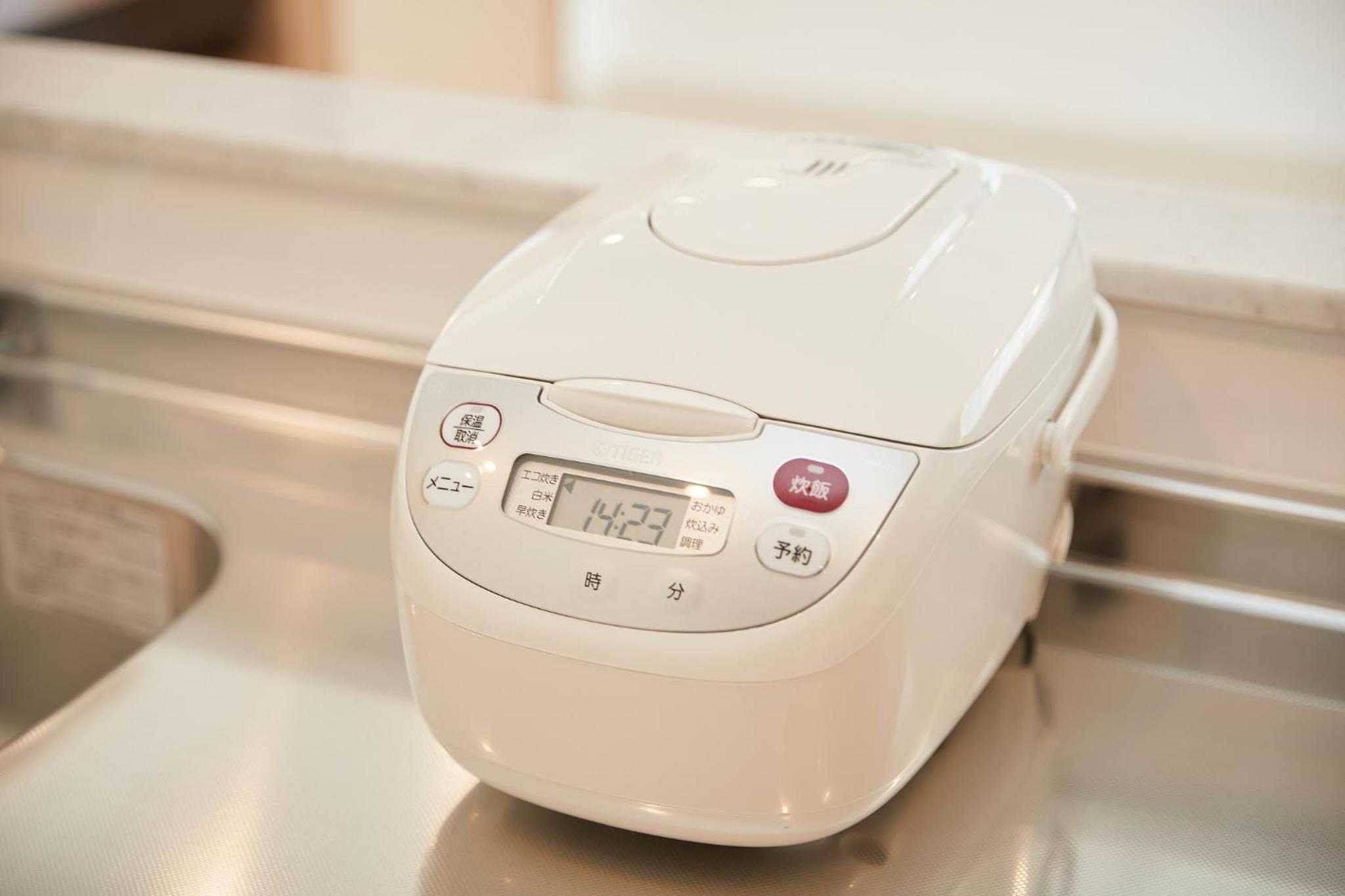 Deluxe Twin Room - Photo 13