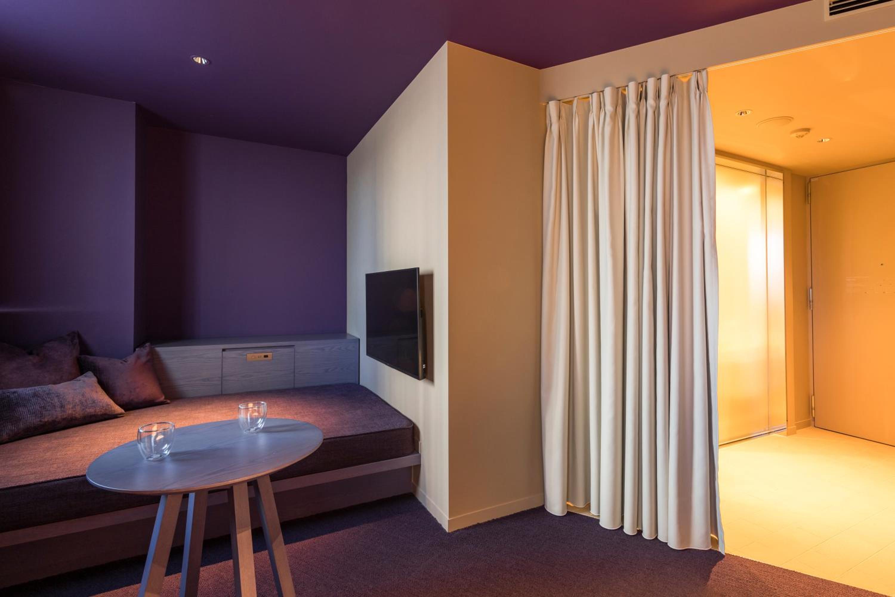 【purple】Universal Room
