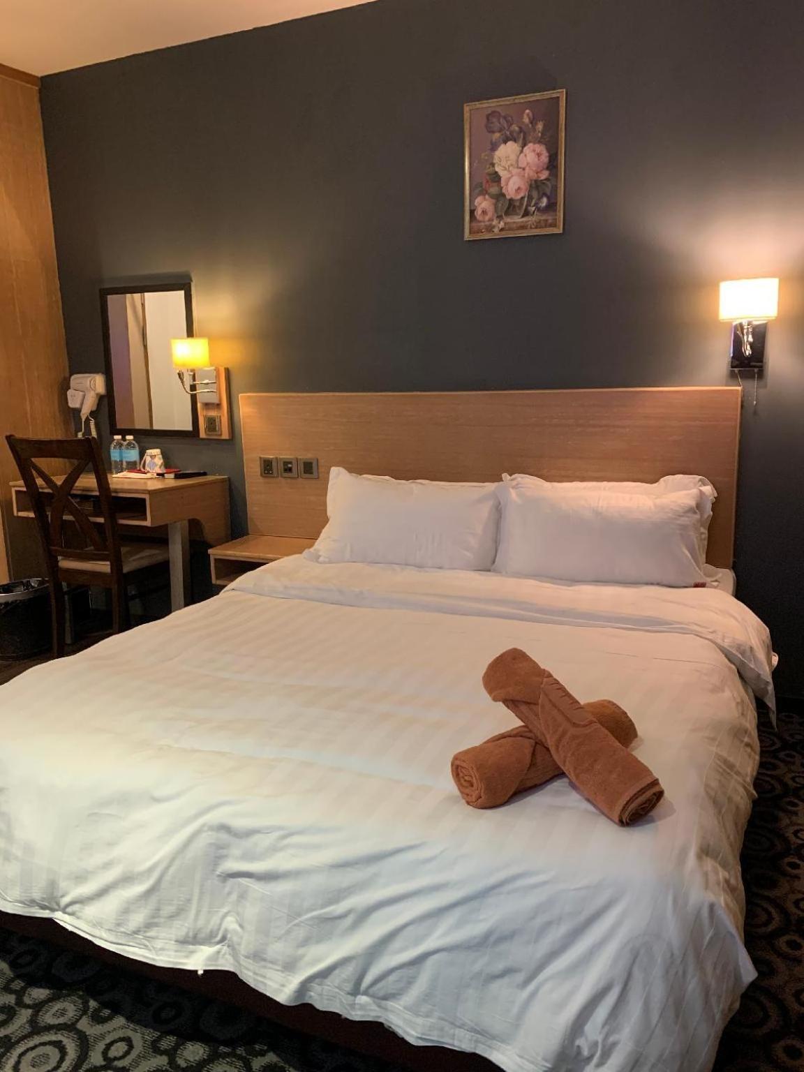 Standard Queen Room - Photo 1