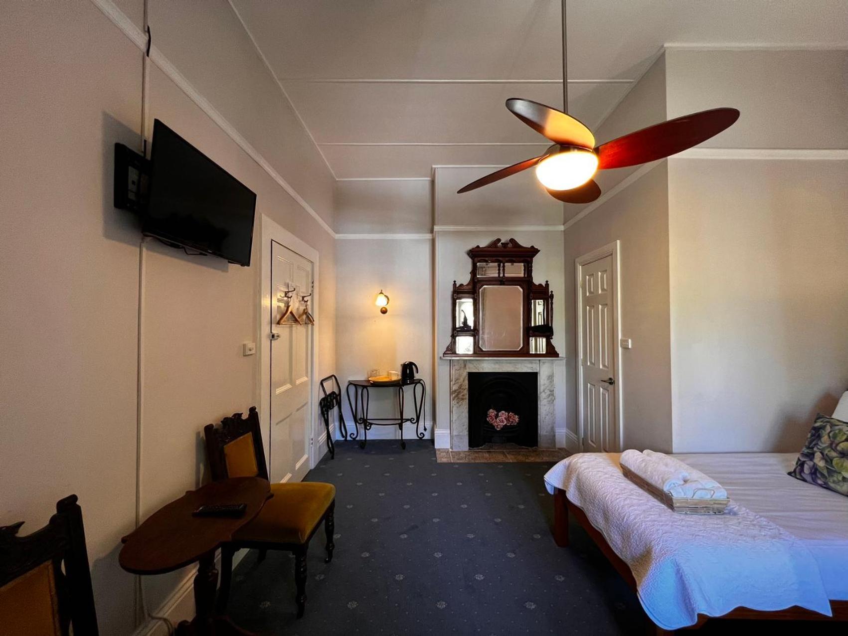 Standard Suite photo 2