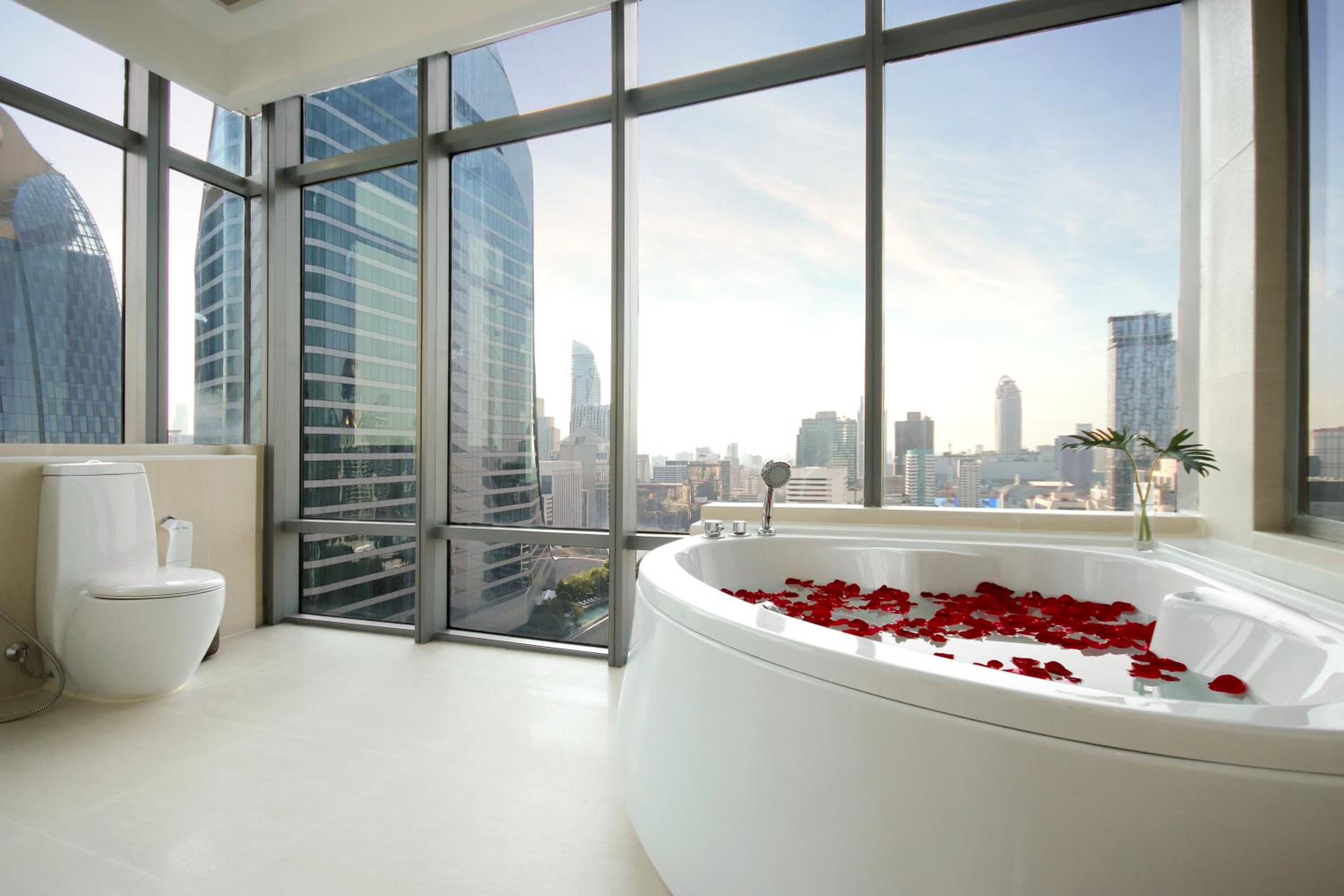 Butterfly Pea Grand Royal Duplex Suite - Two Bedroom thumbnail 5