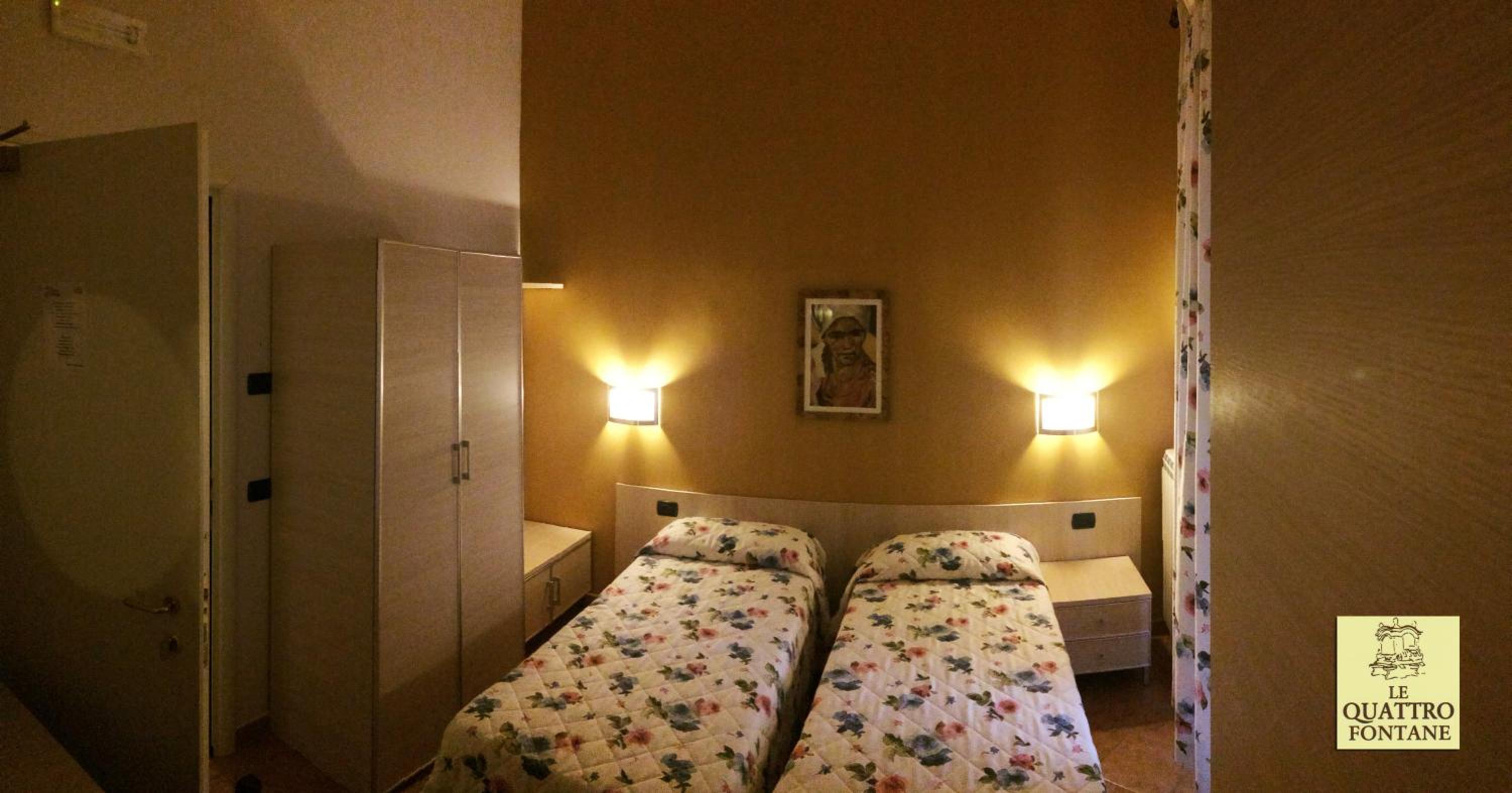 Single Room photo 3