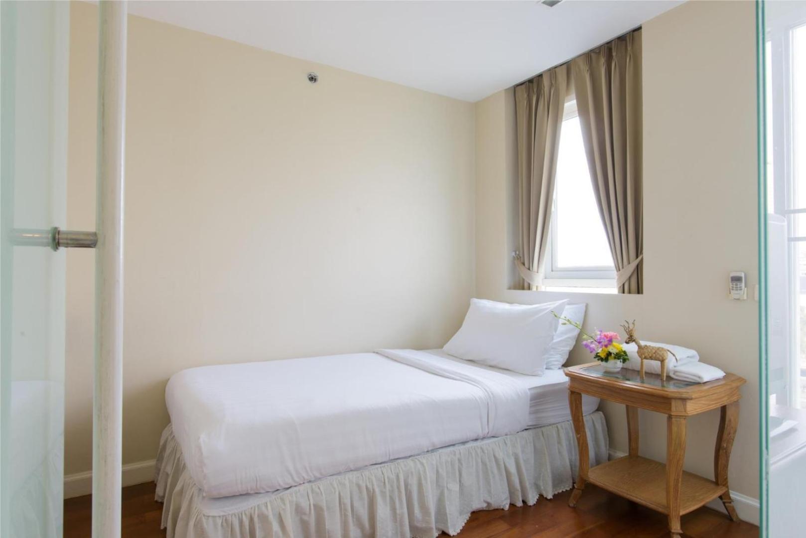 Three-Bedroom Suite photo 3