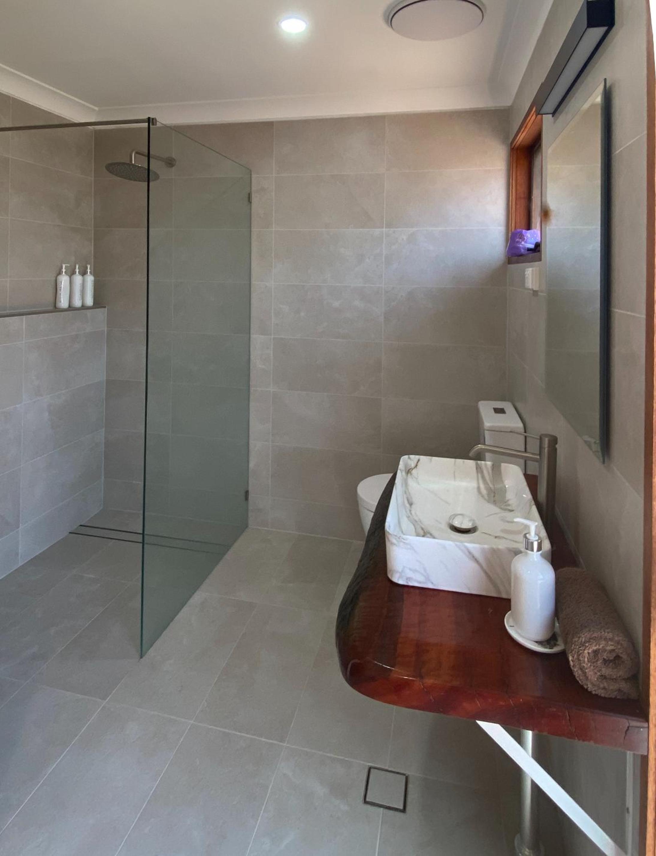 Deluxe Double Room - Callitris photo 2