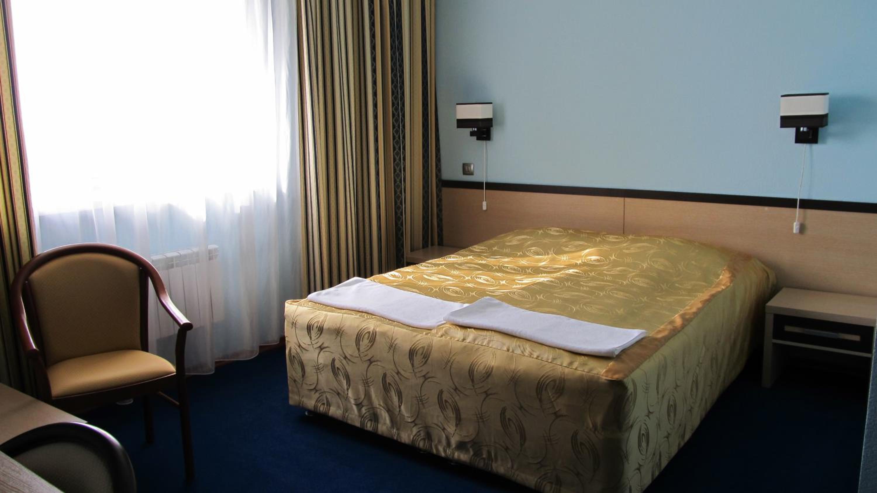 Double Room - Photo 1