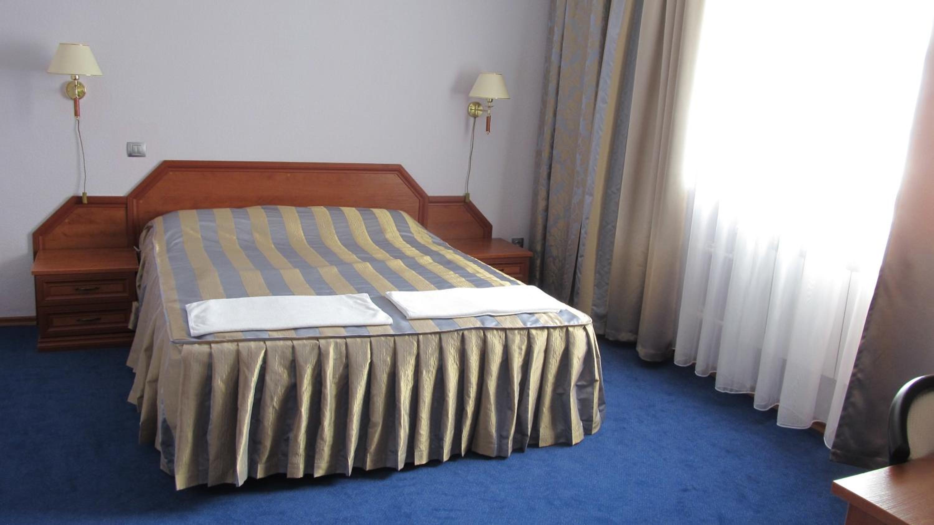 Suite - Photo 7