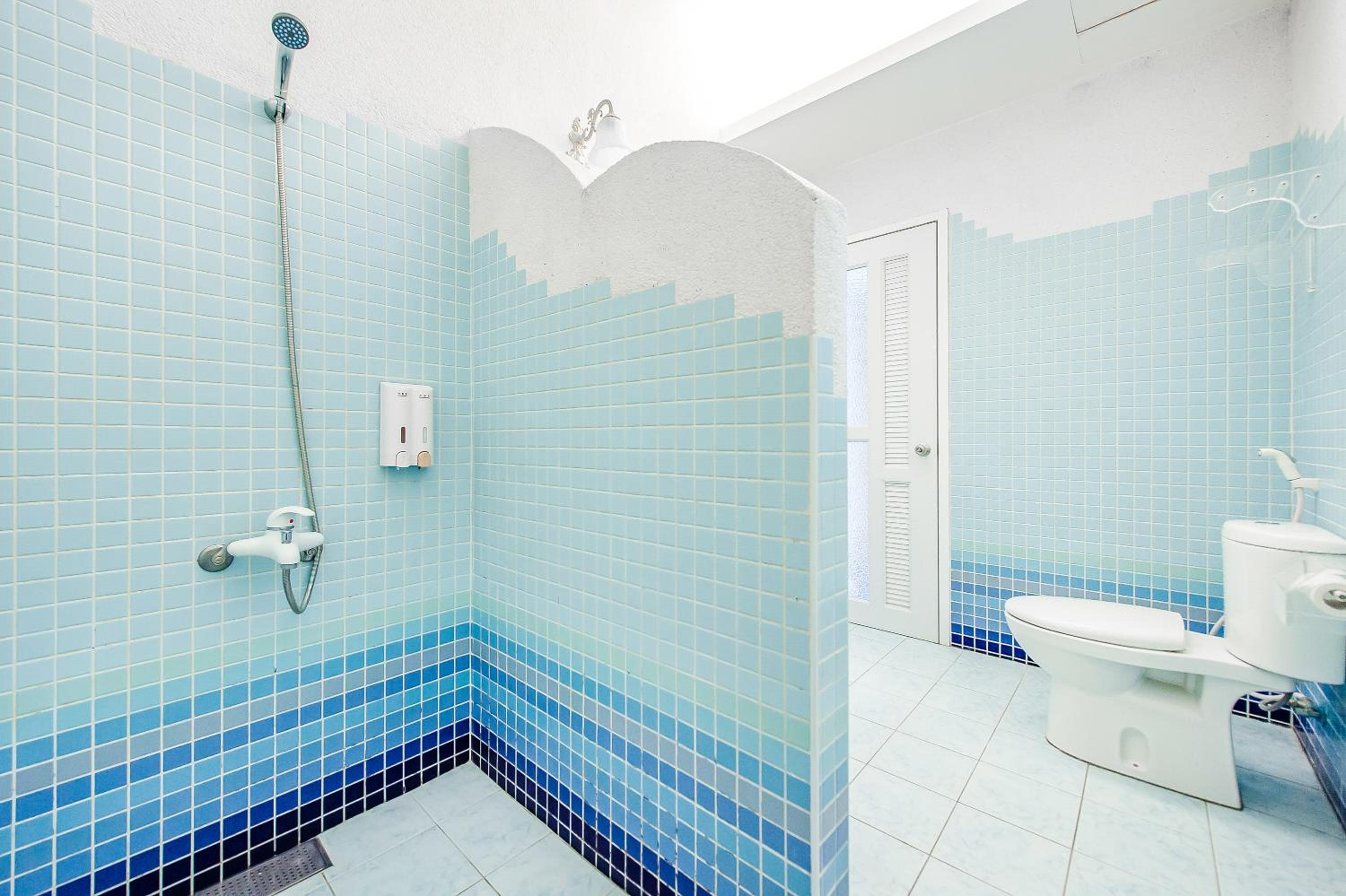 Standard Quadruple Room with Balcony photo 2
