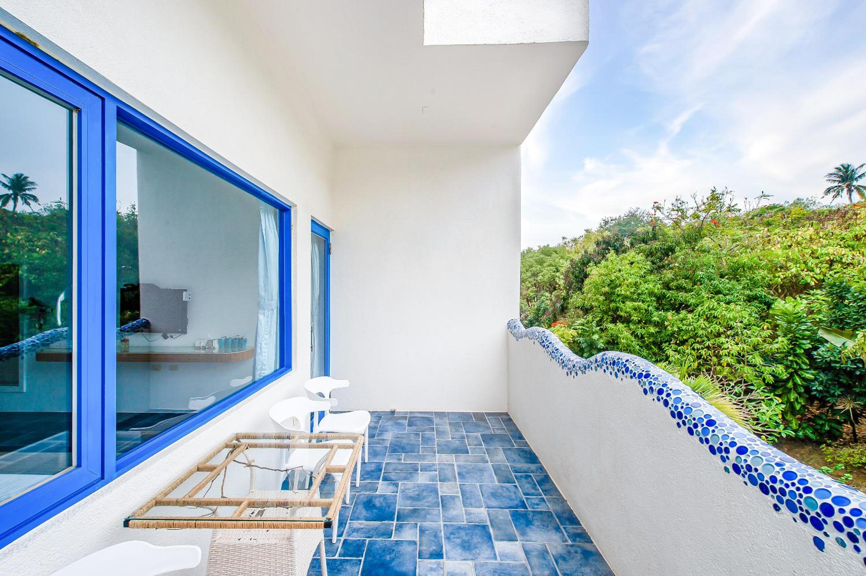 Standard Quadruple Room with Balcony photo 3