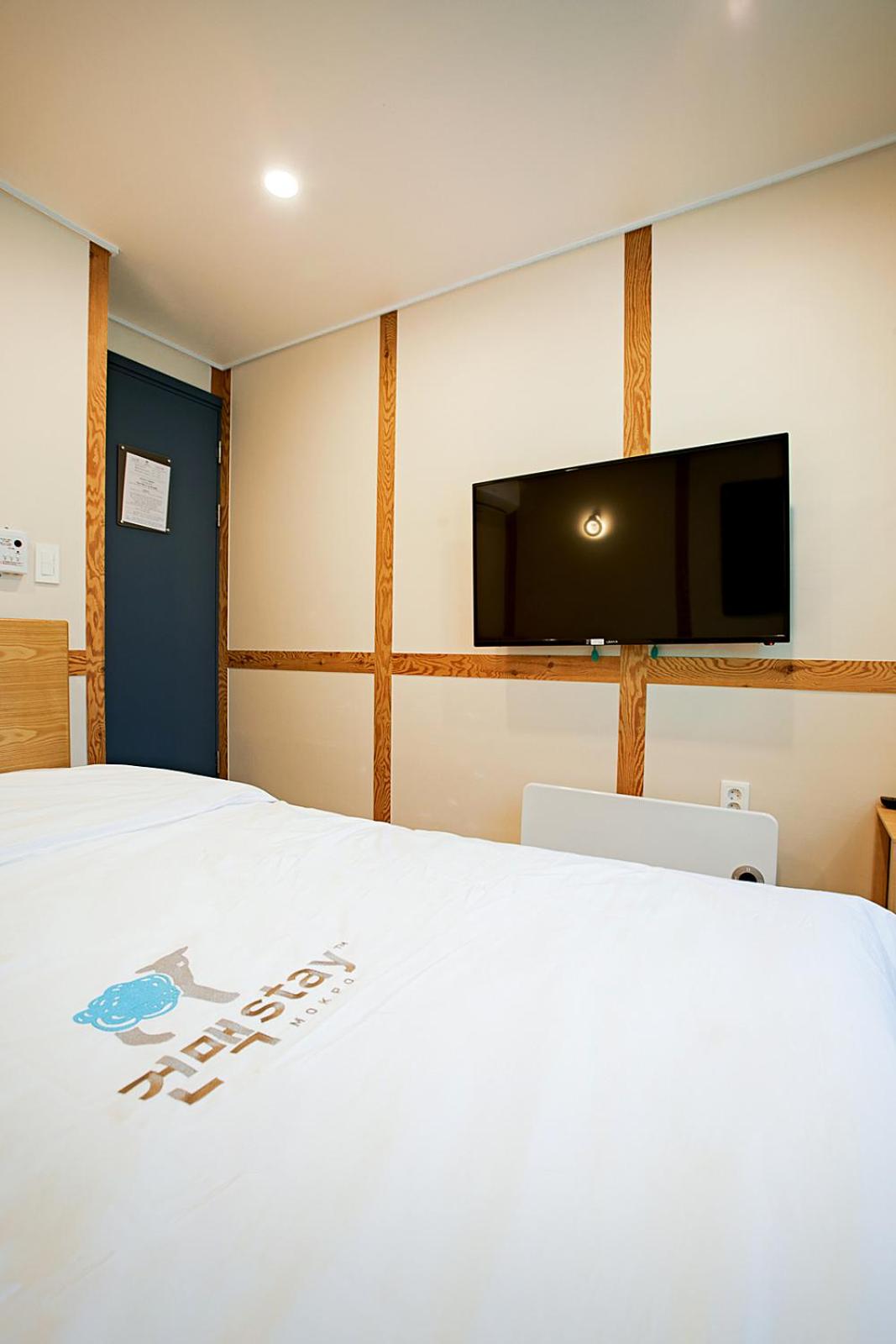 Double Room With Private Bathroom photo 1