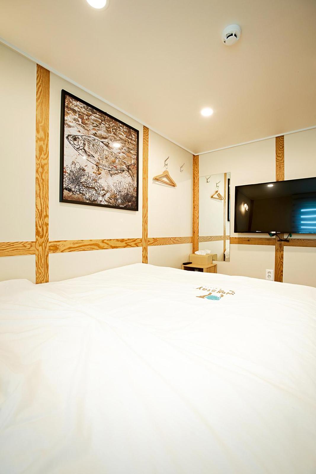 Large Single Room photo 2