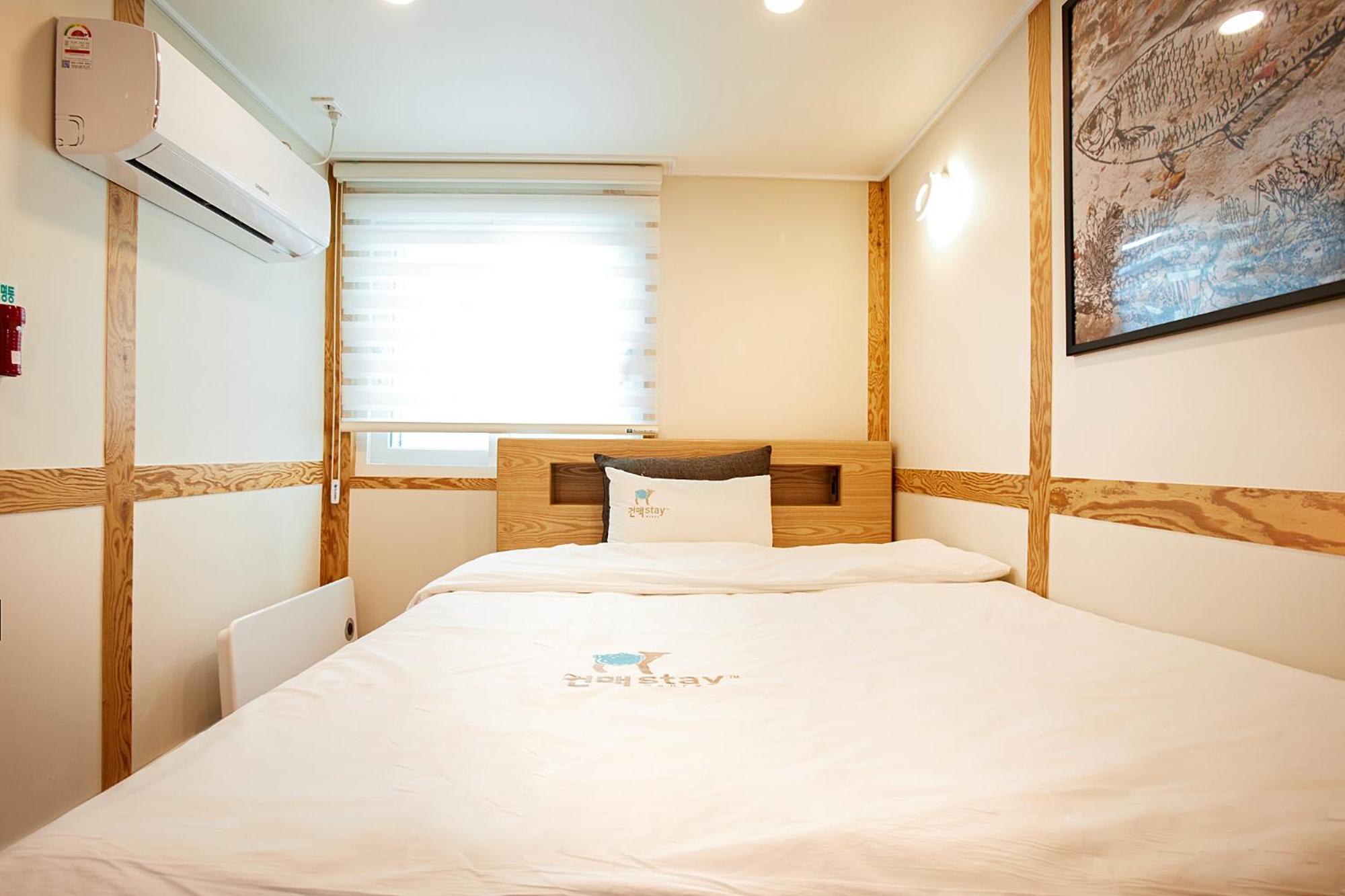 Large Single Room photo 3