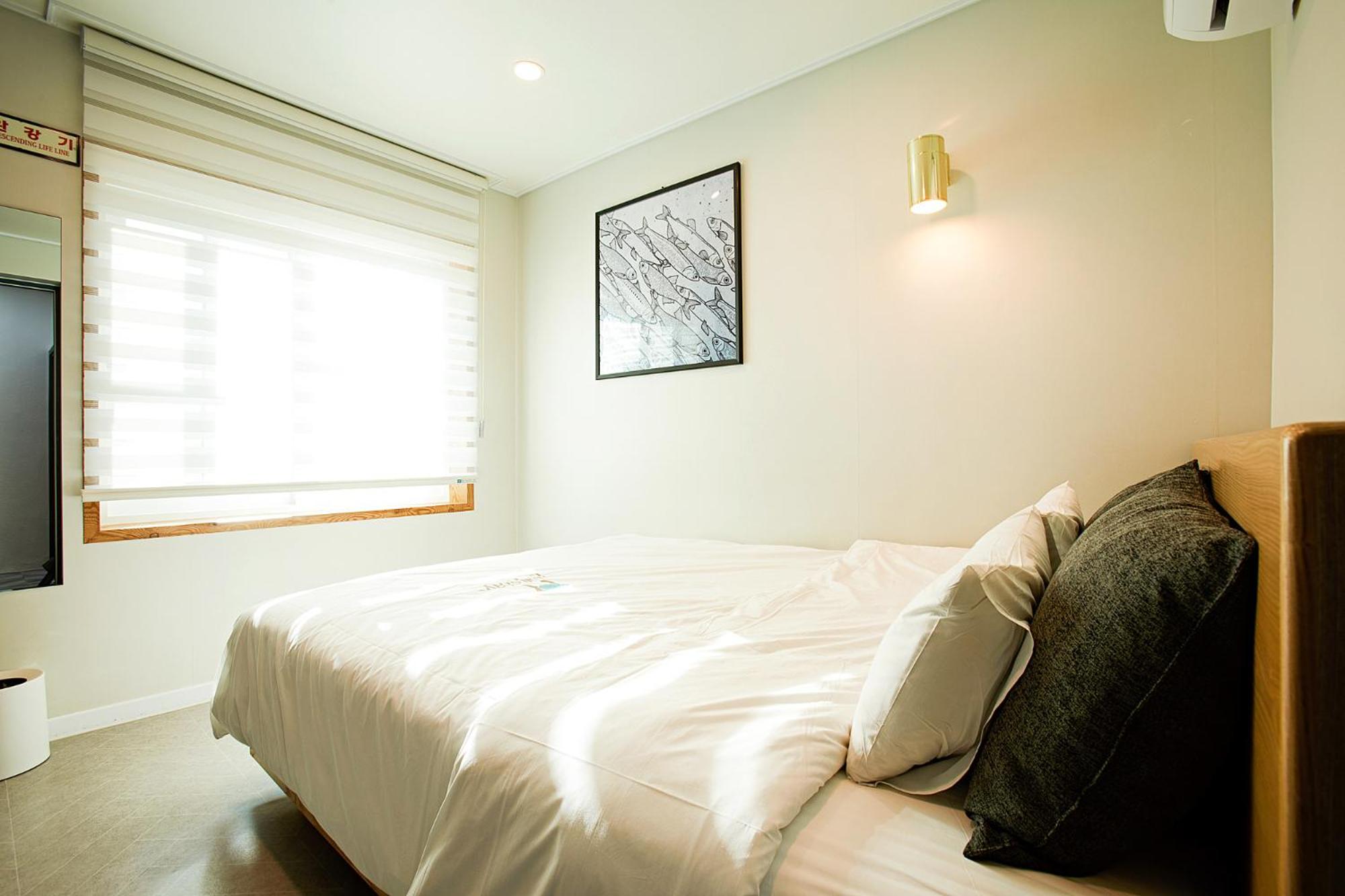 Double Room With Private Bathroom photo 3
