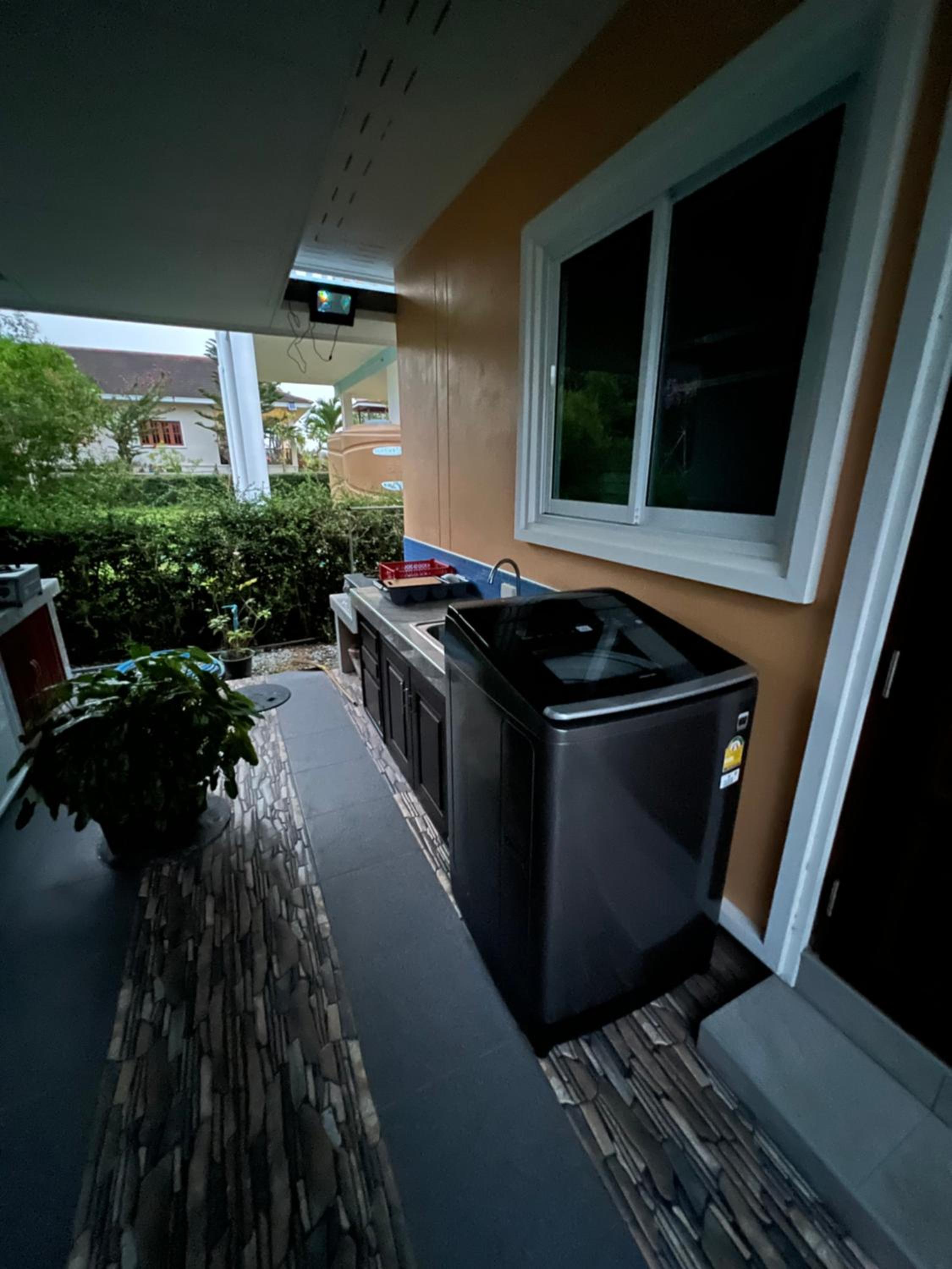 Two-Bedroom House - Photo 14