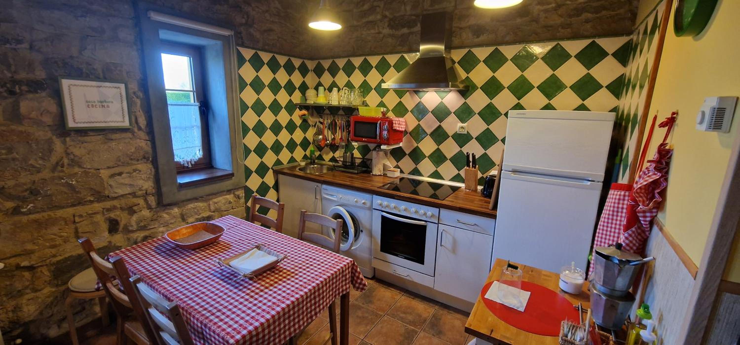 Maisonette photo 2