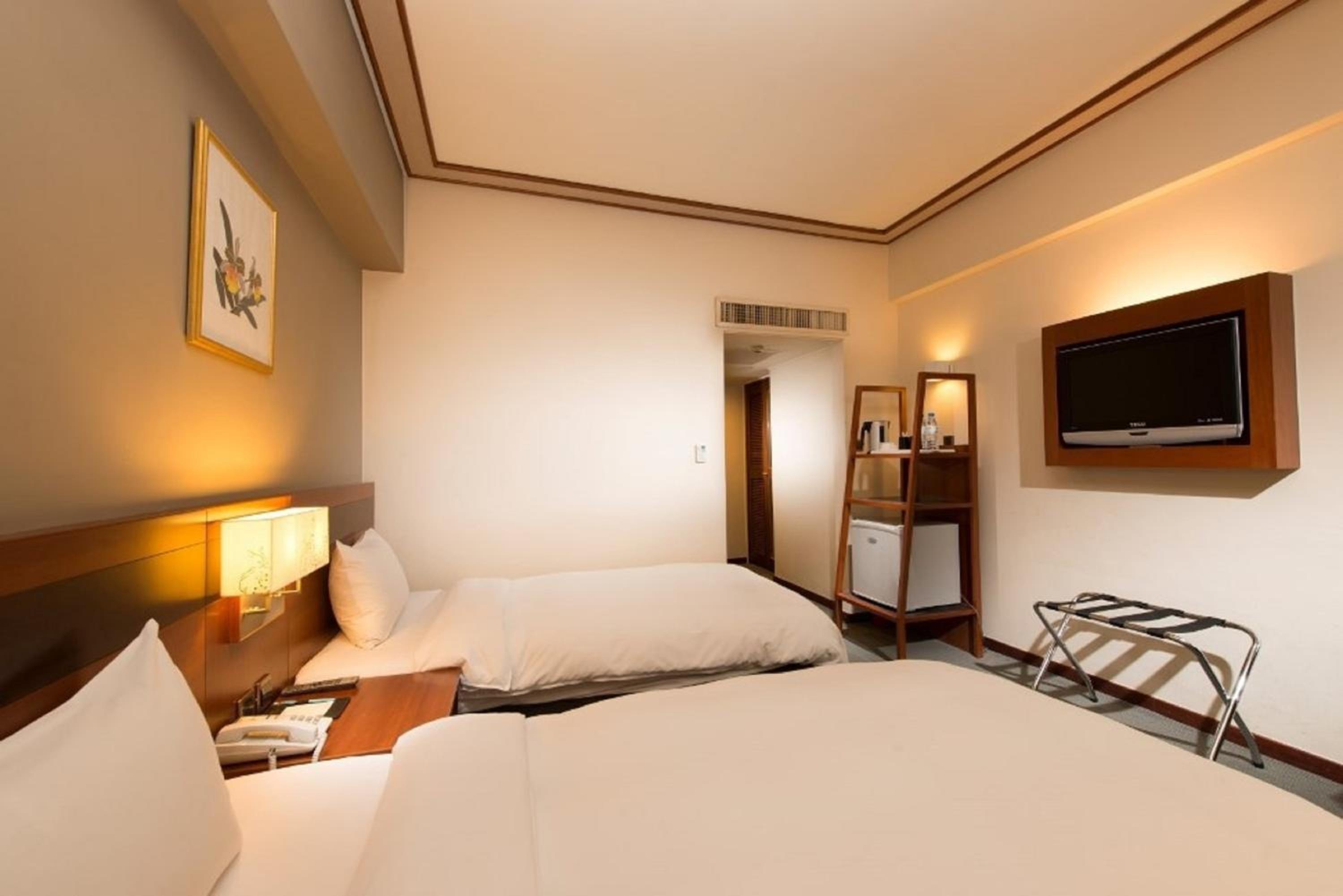 Standard Twin Room photo 2