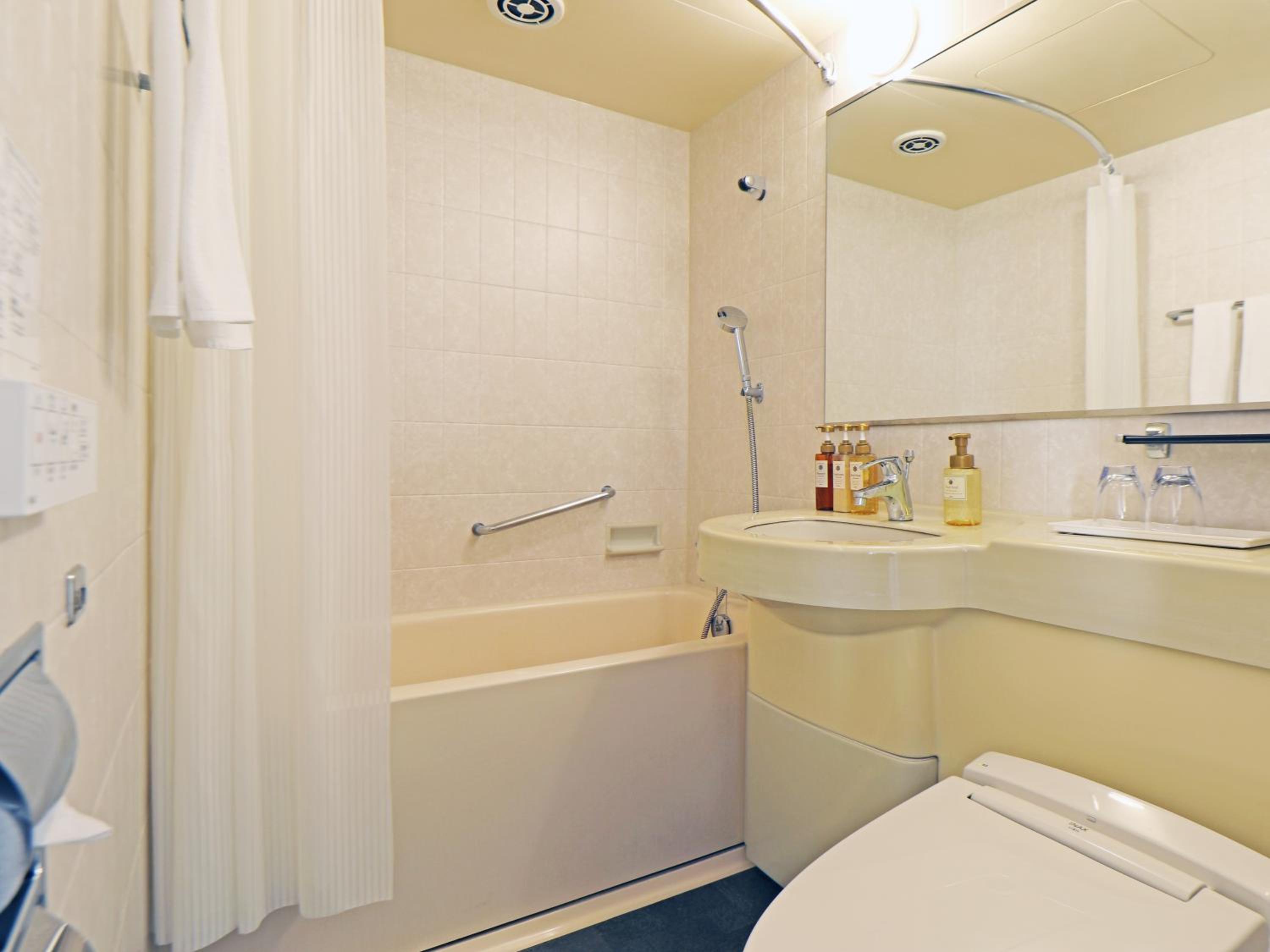 Renewal Standard Double Room - Smoking - Photo 4