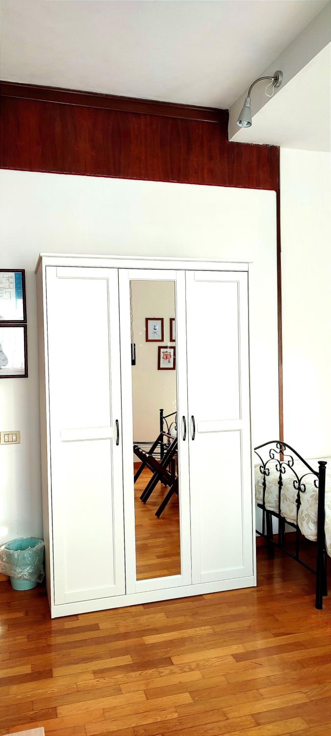 Quadruple Room with Private Bathroom - Photo 4