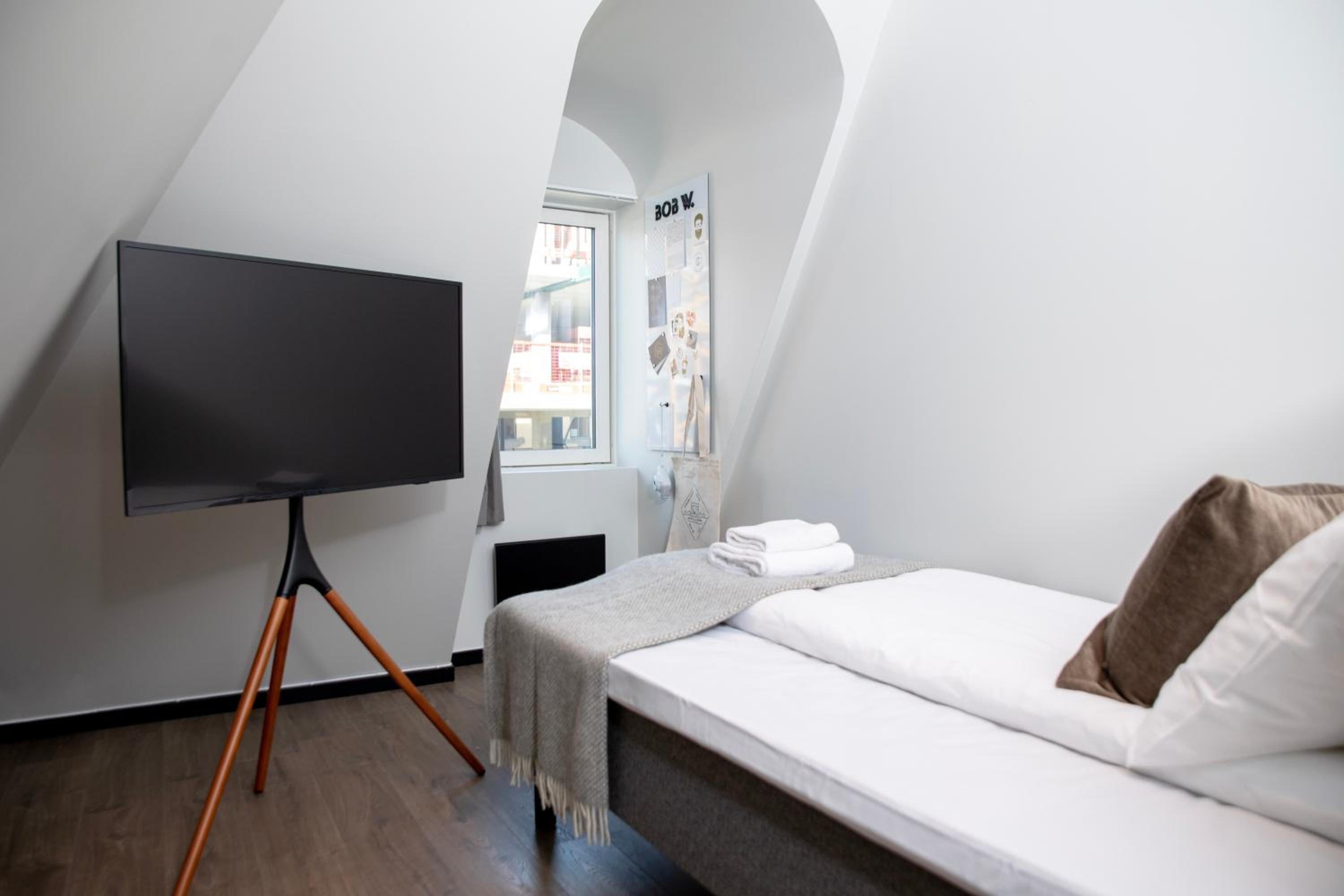 Compact Room - Single photo 1