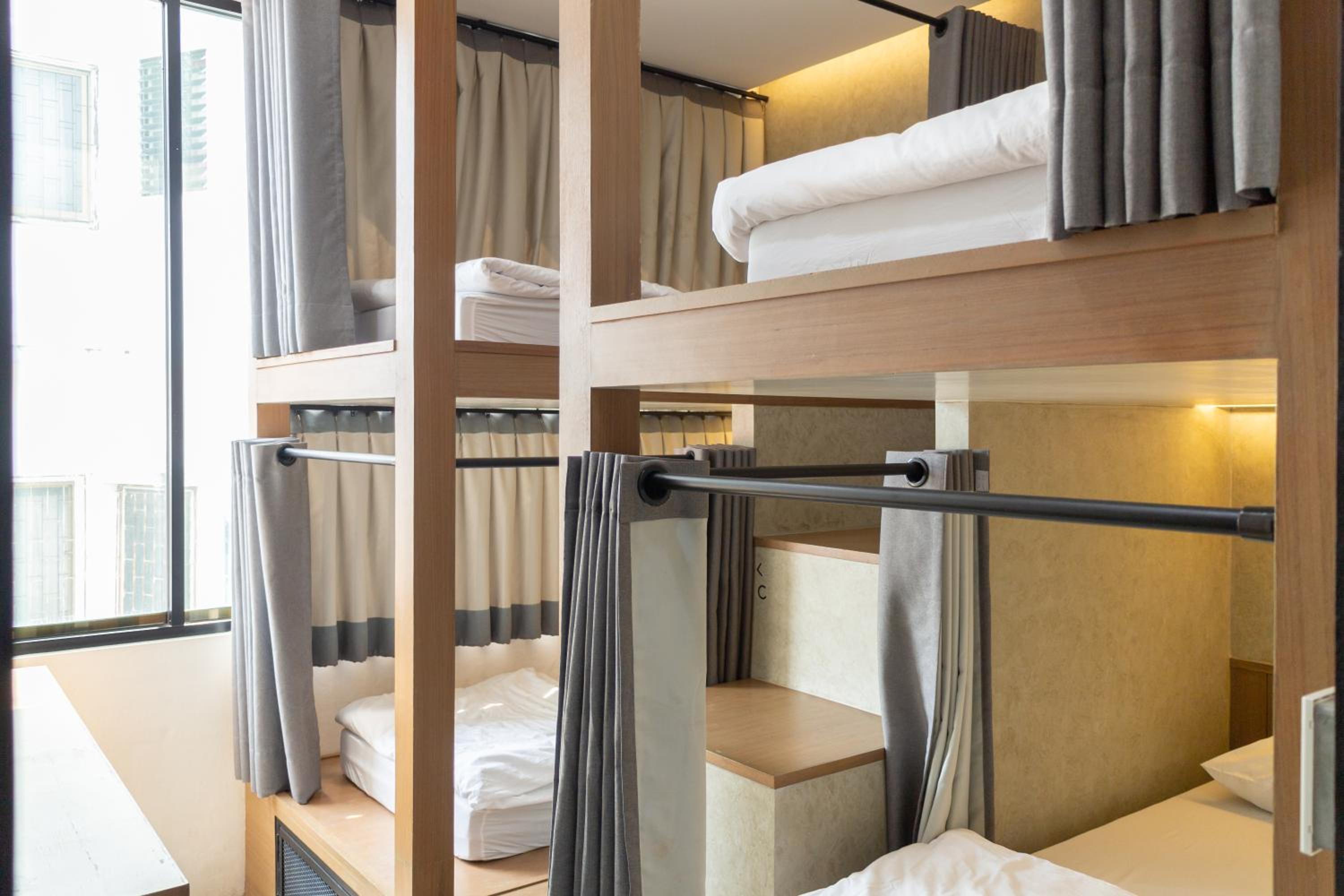 4-Bed Mixed Dormitory Room photo 1