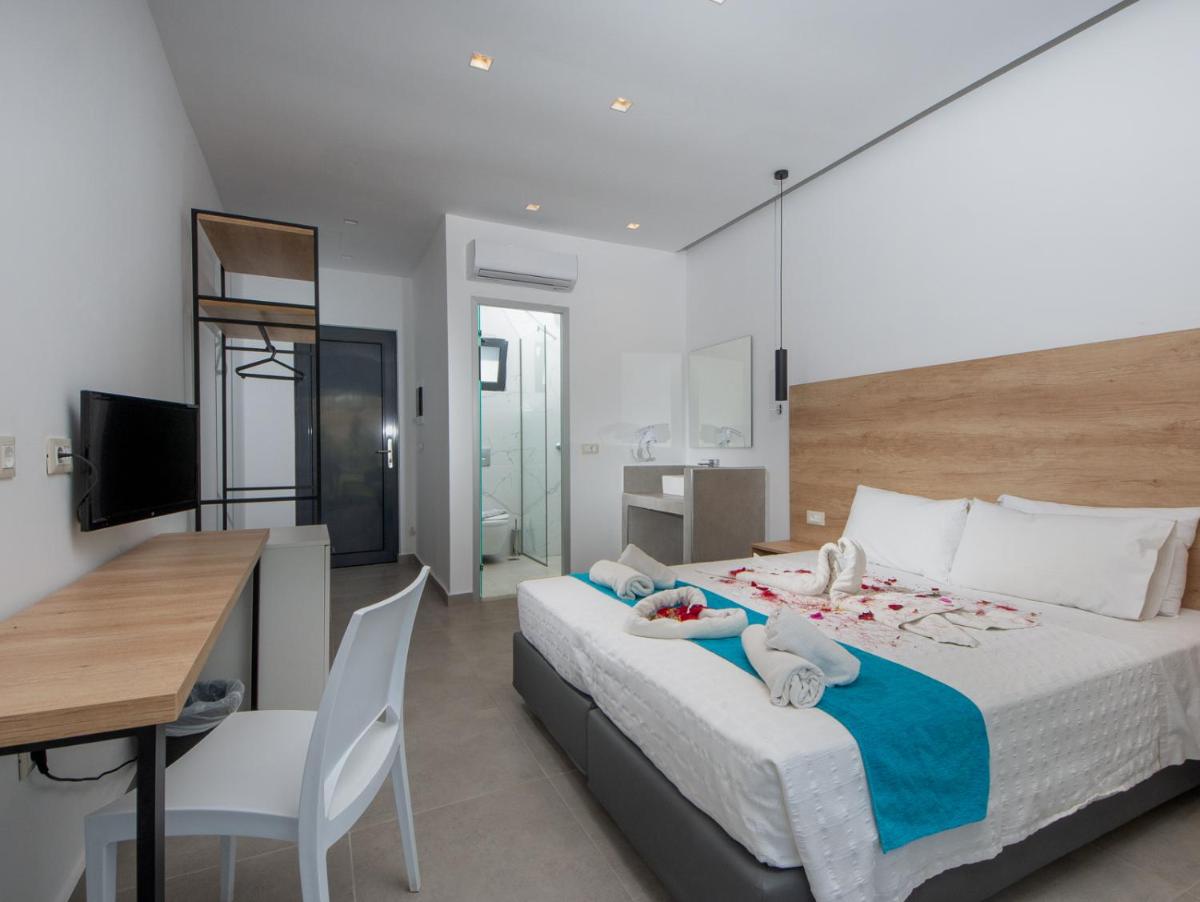 Superior Double Room photo 1