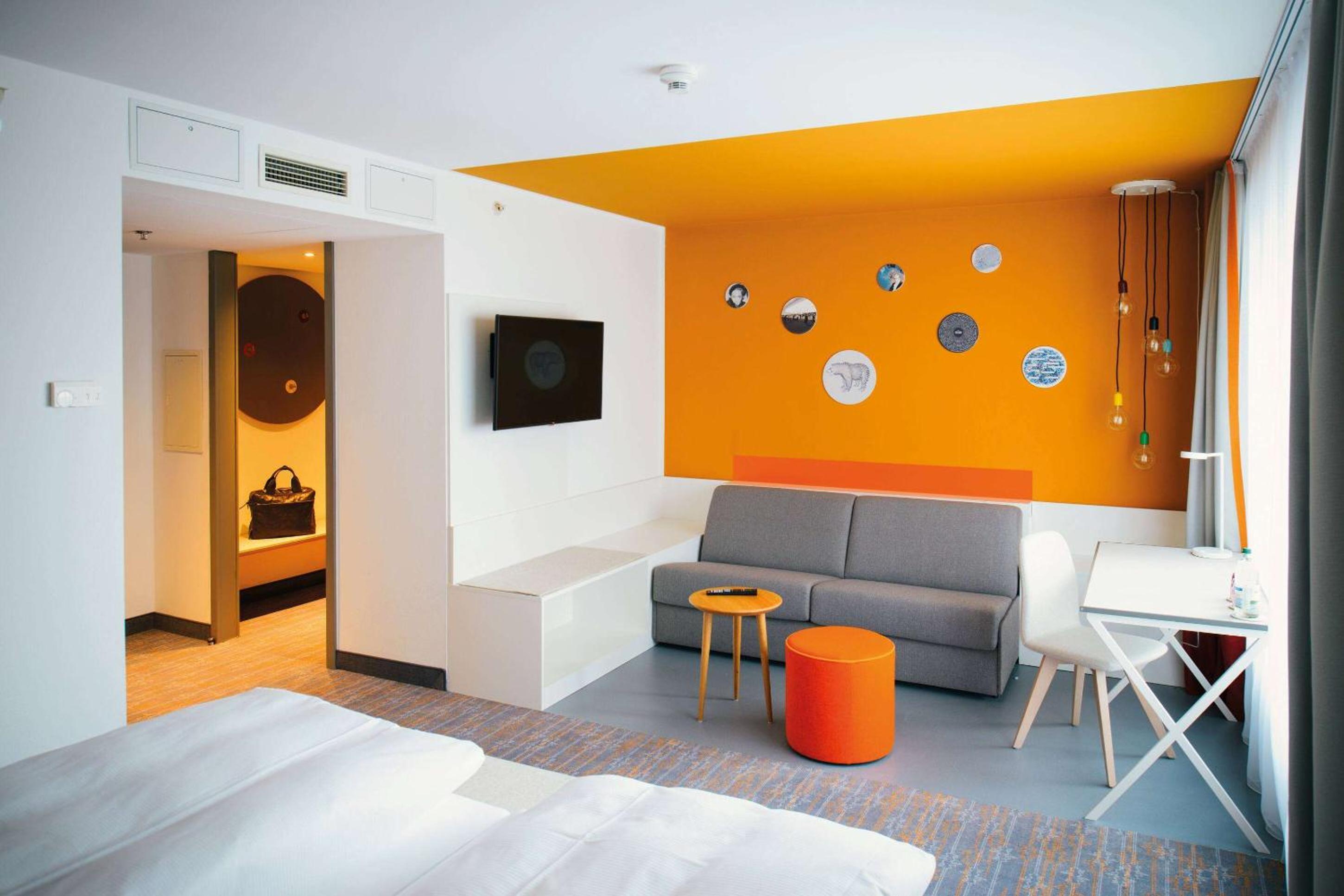 Comfort Accessible Room photo 2
