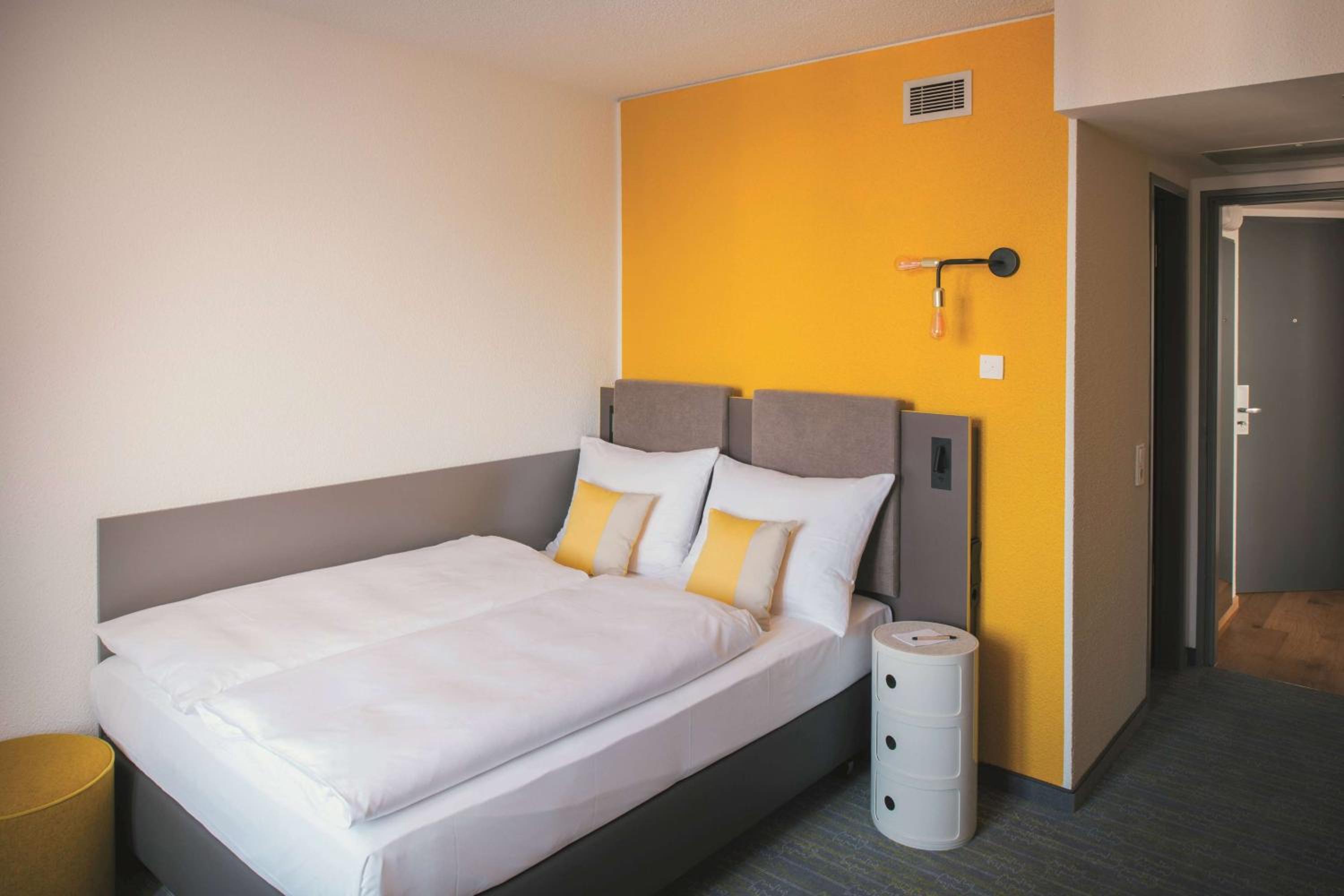 Comfort Accessible Room photo 2