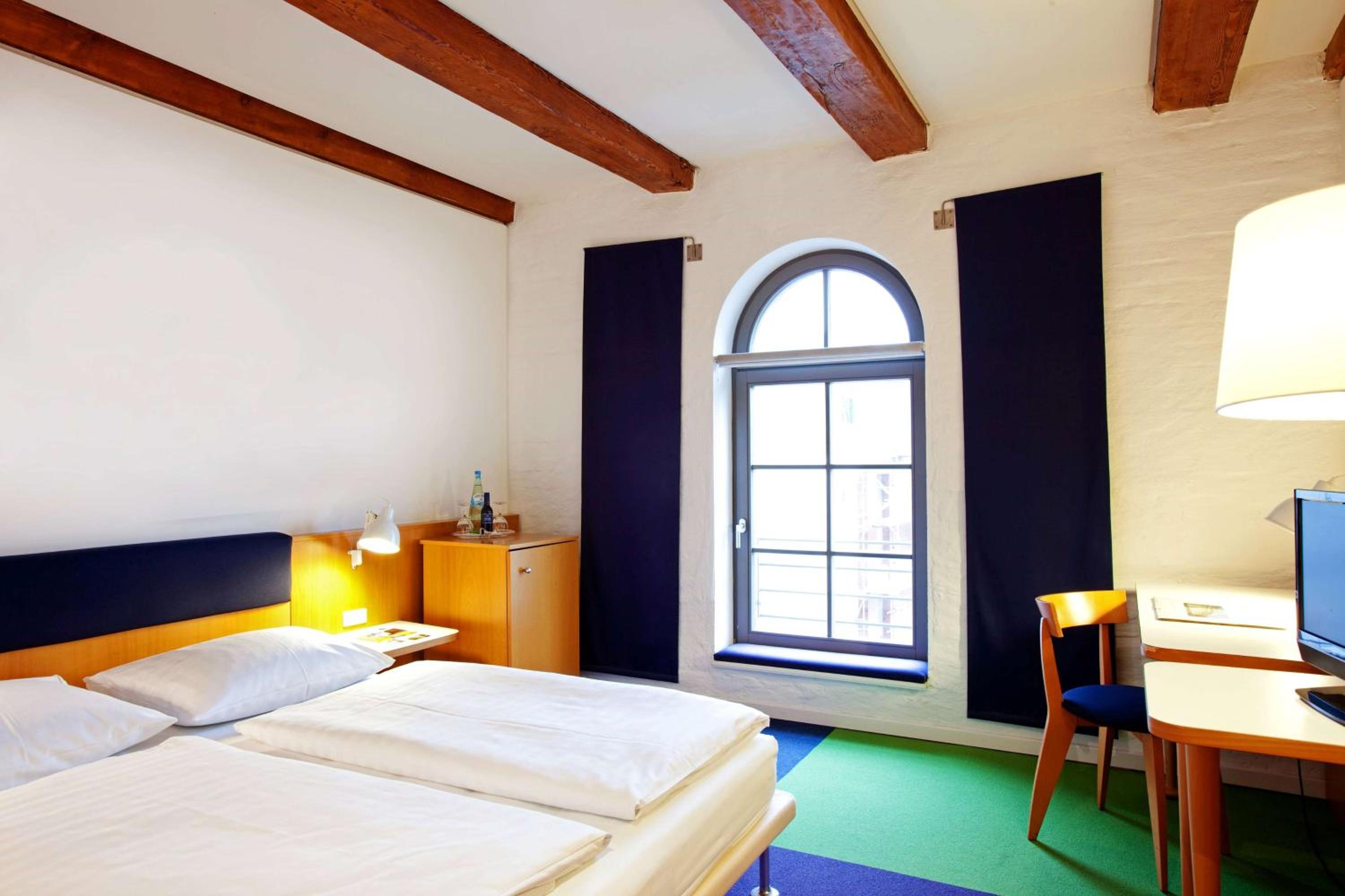 Deluxe Double Room photo 2