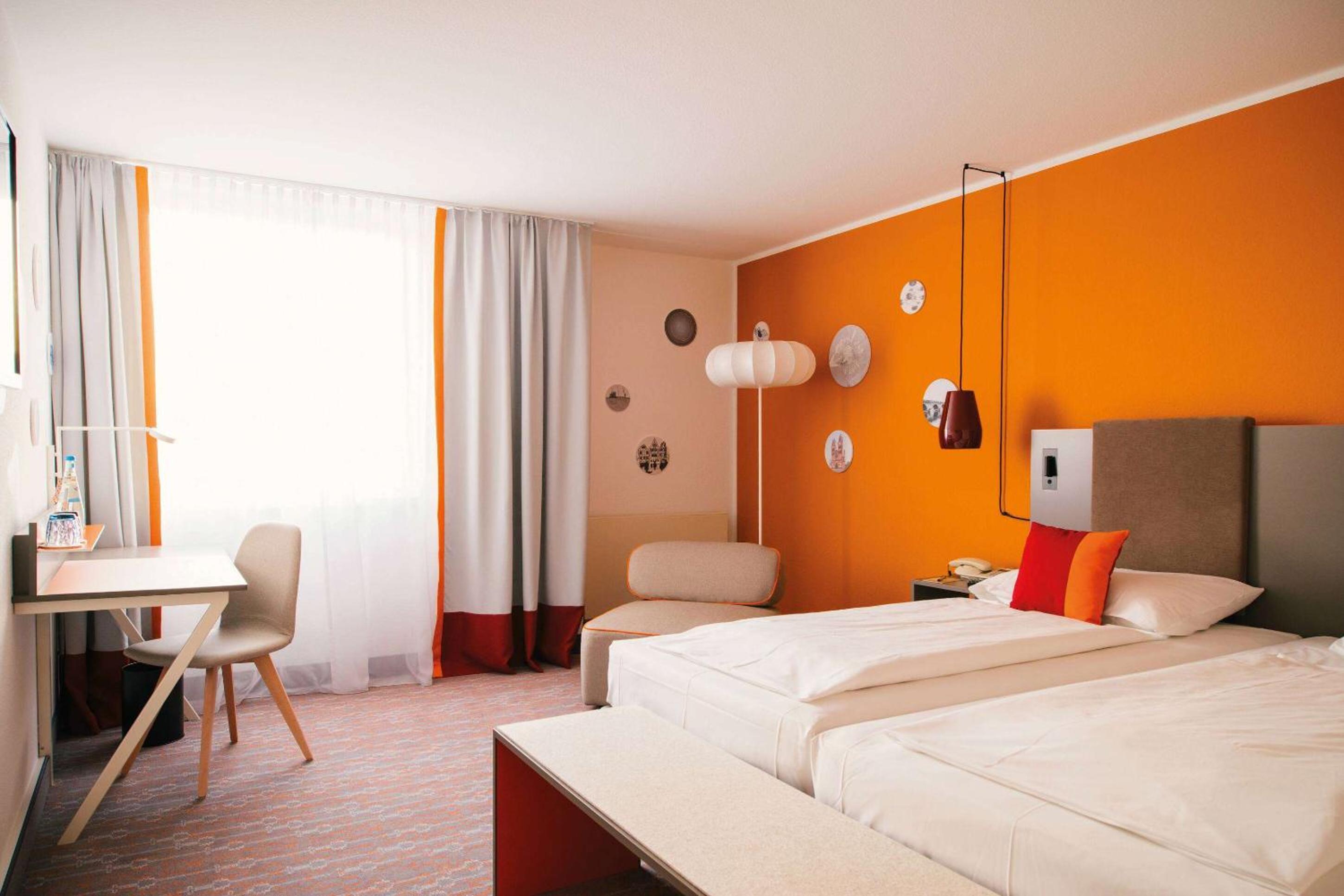 Comfort Room - Photo 1