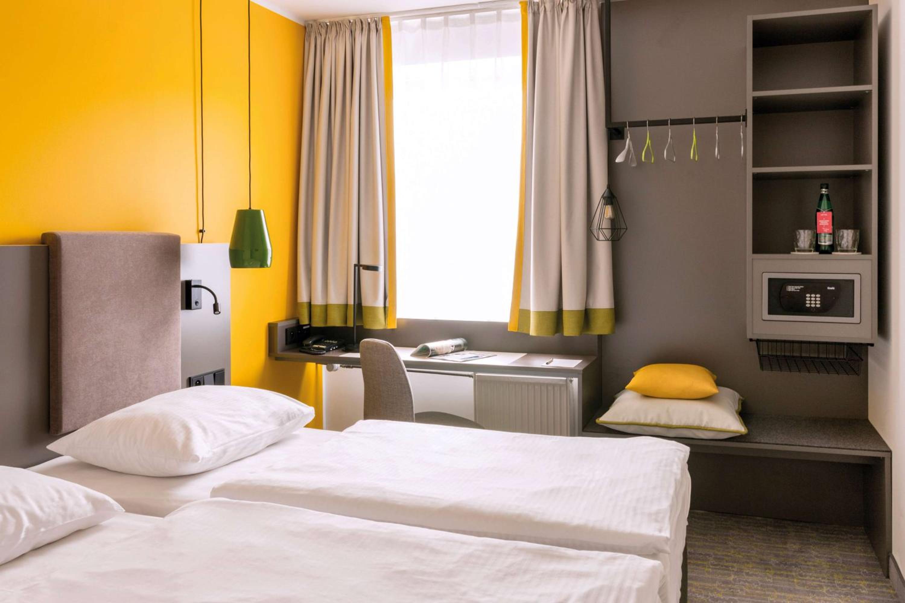 Comfort Room - Photo 5