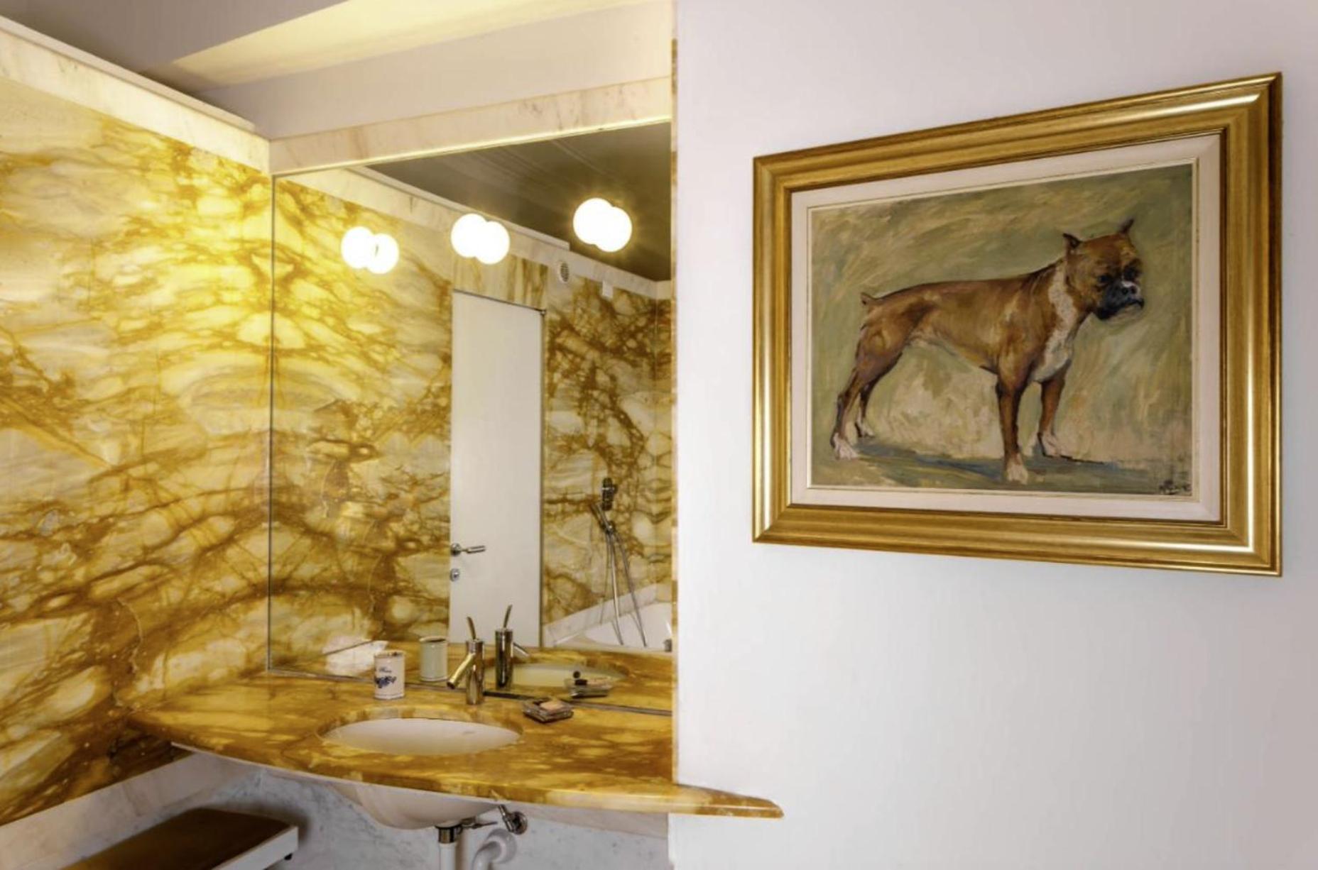 Double Room with Spa Bath - Photo 4