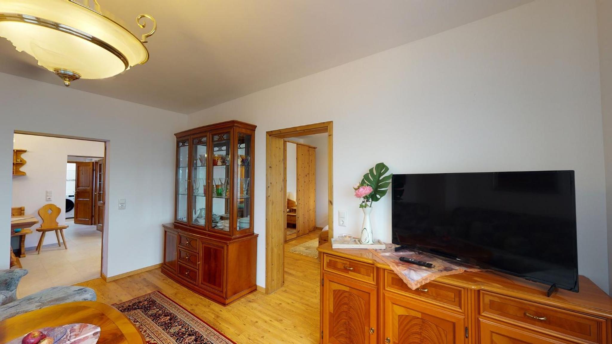 One-Bedroom Apartment photo 2
