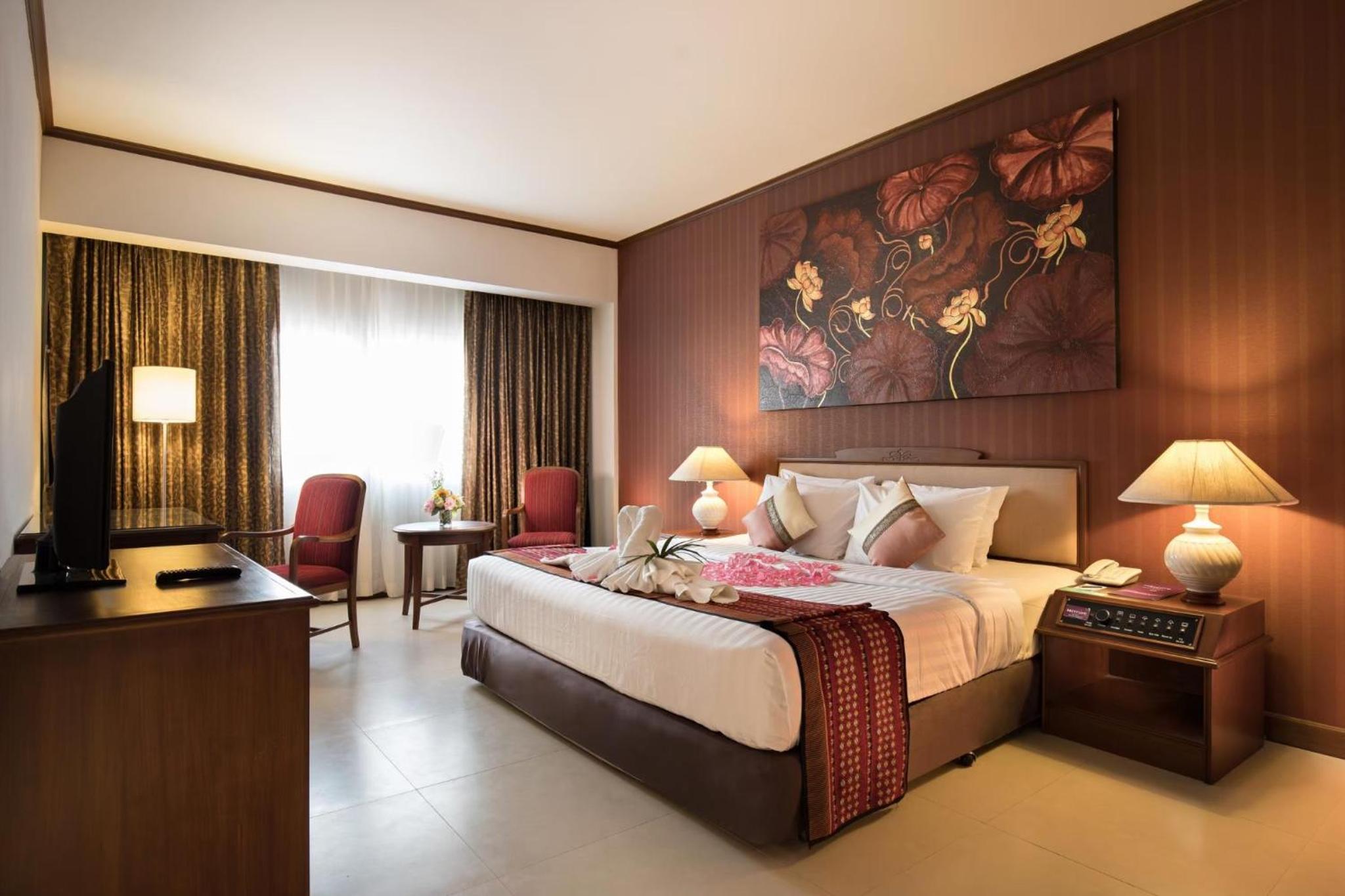 Junior King Suite