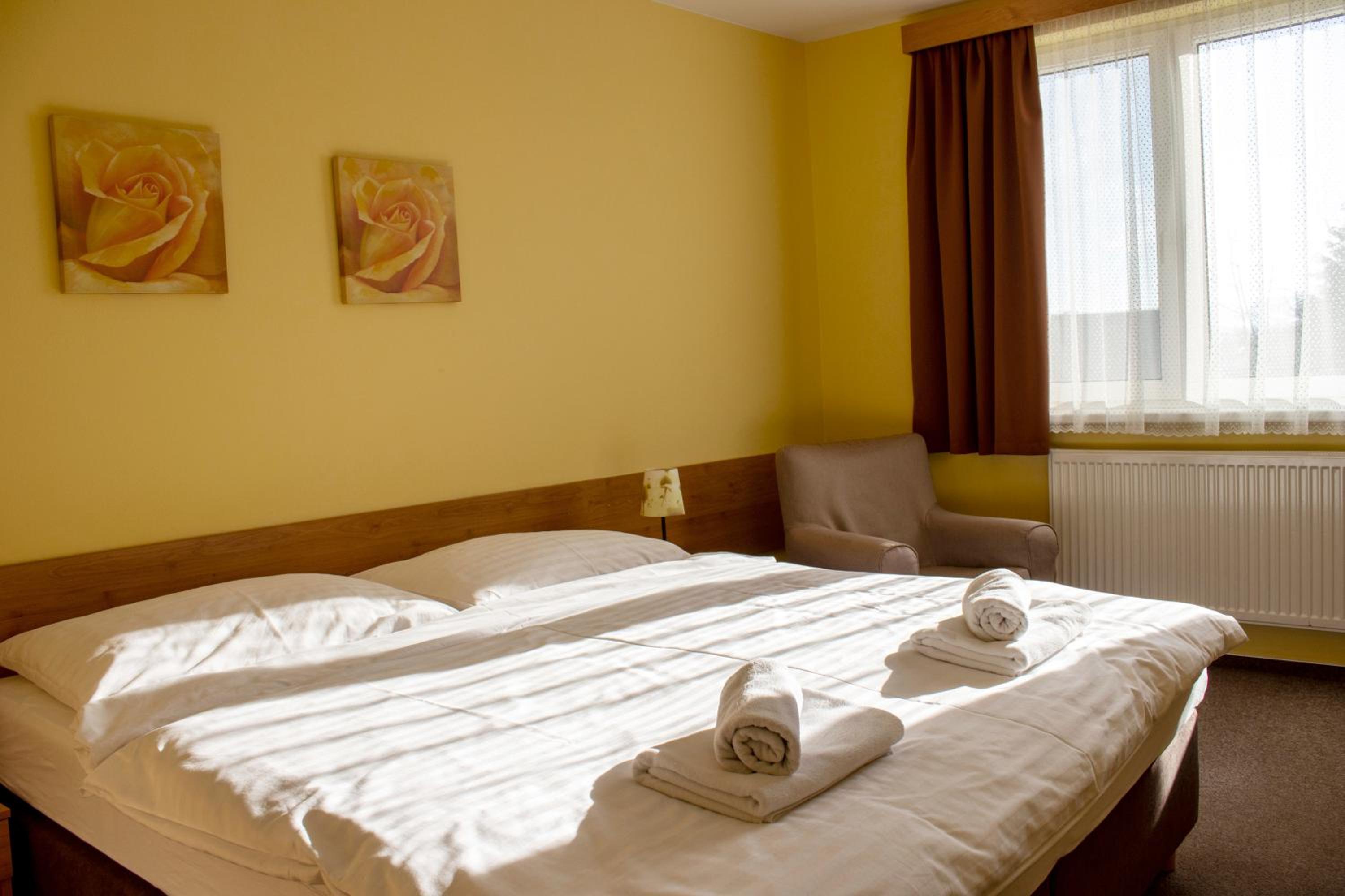 Double or Twin Room photo 1