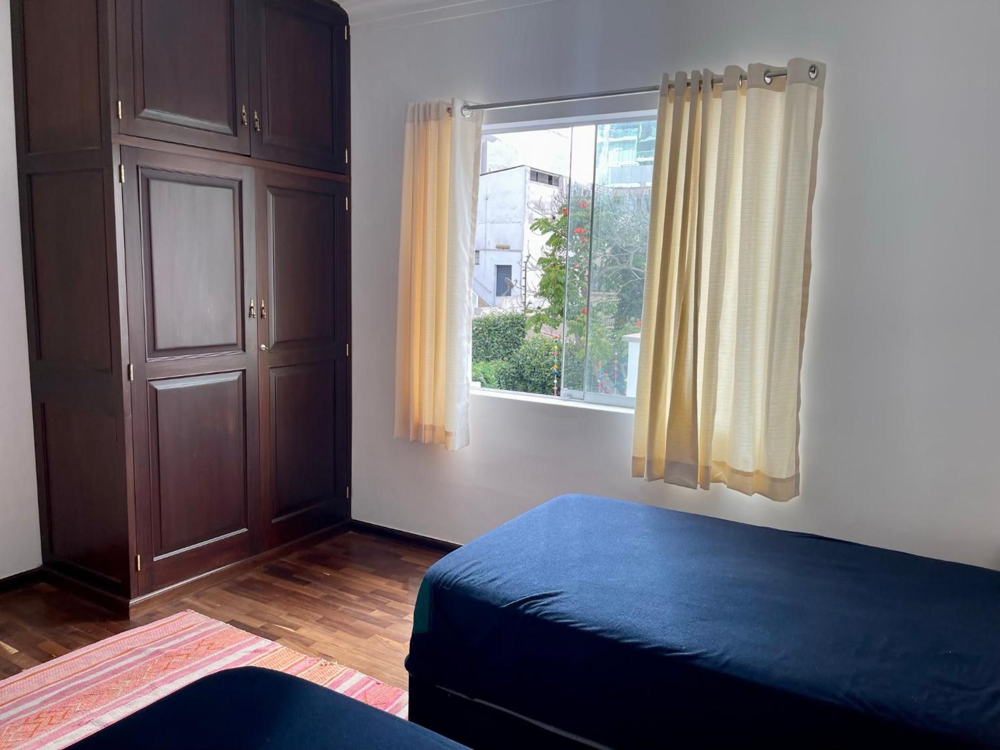 Standard Twin Room with Shared Bathroom photo 1