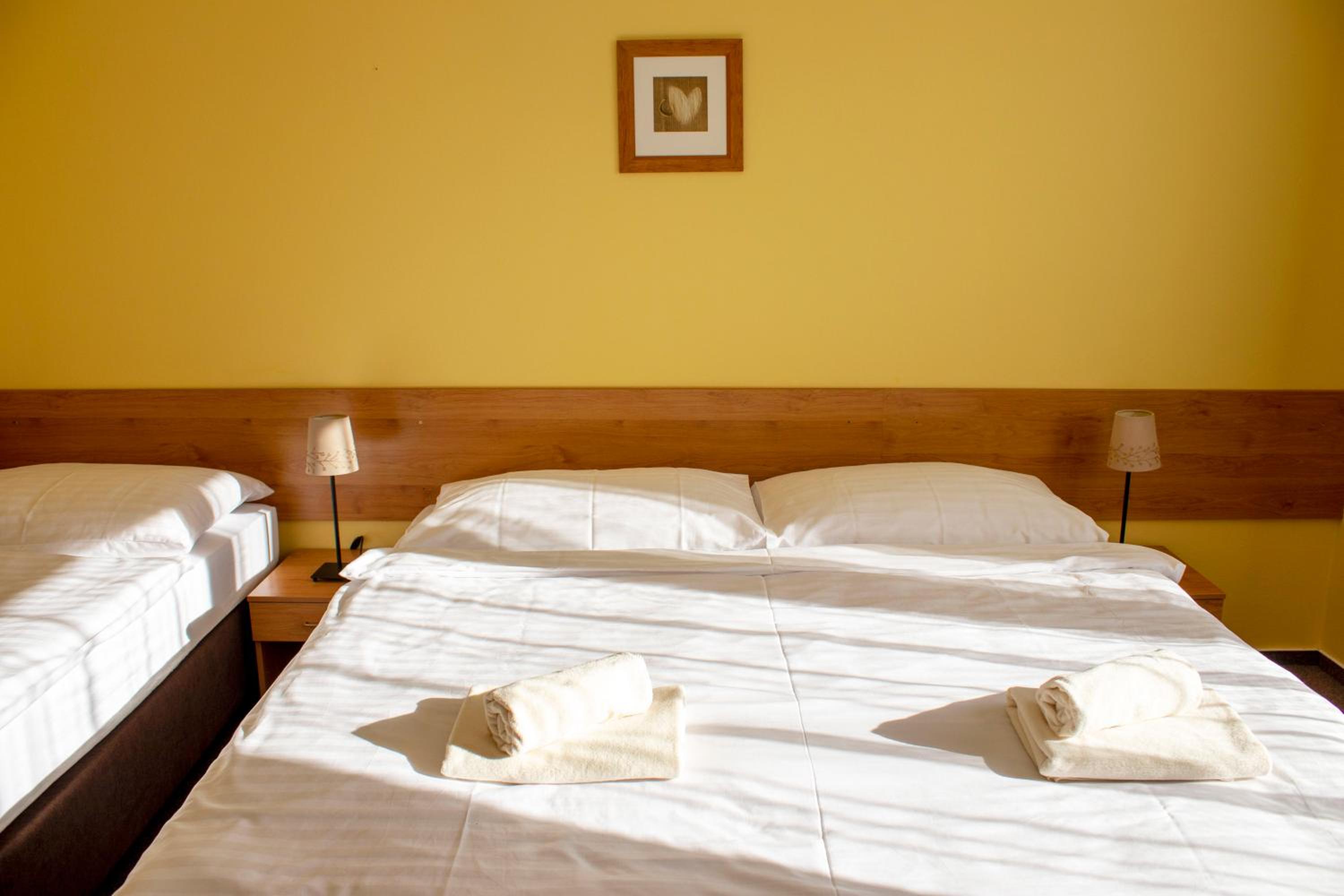 Triple Room - Photo 3