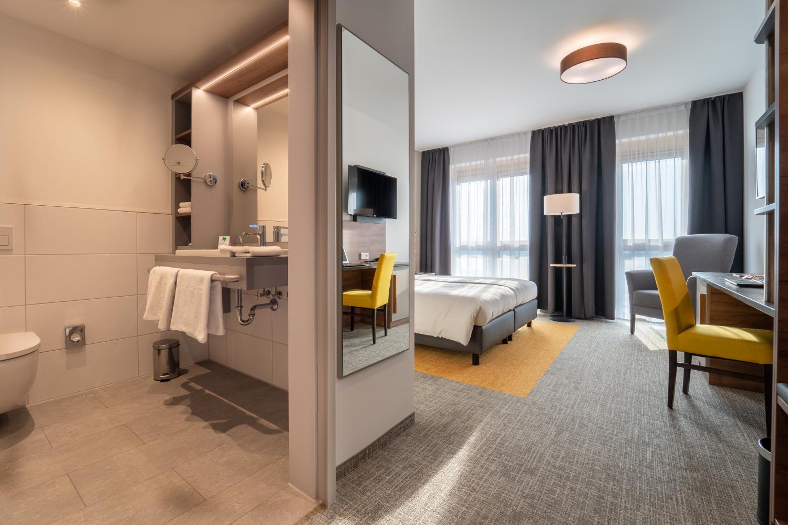 Double Room - Photo 9